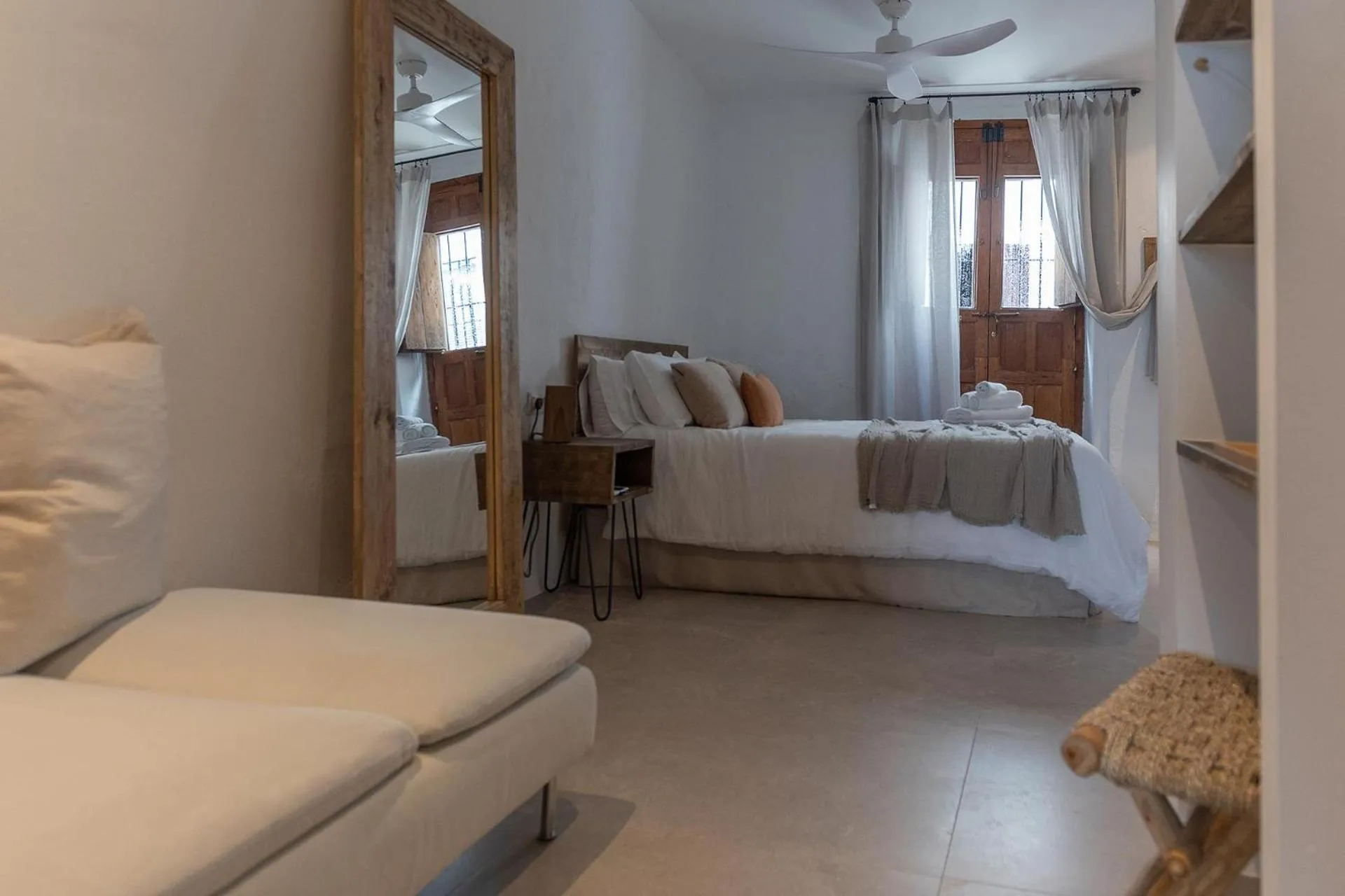 Bed in Manzanilla - Hospedería Boutique by La Judería De Vejer- ADULTS ONLY