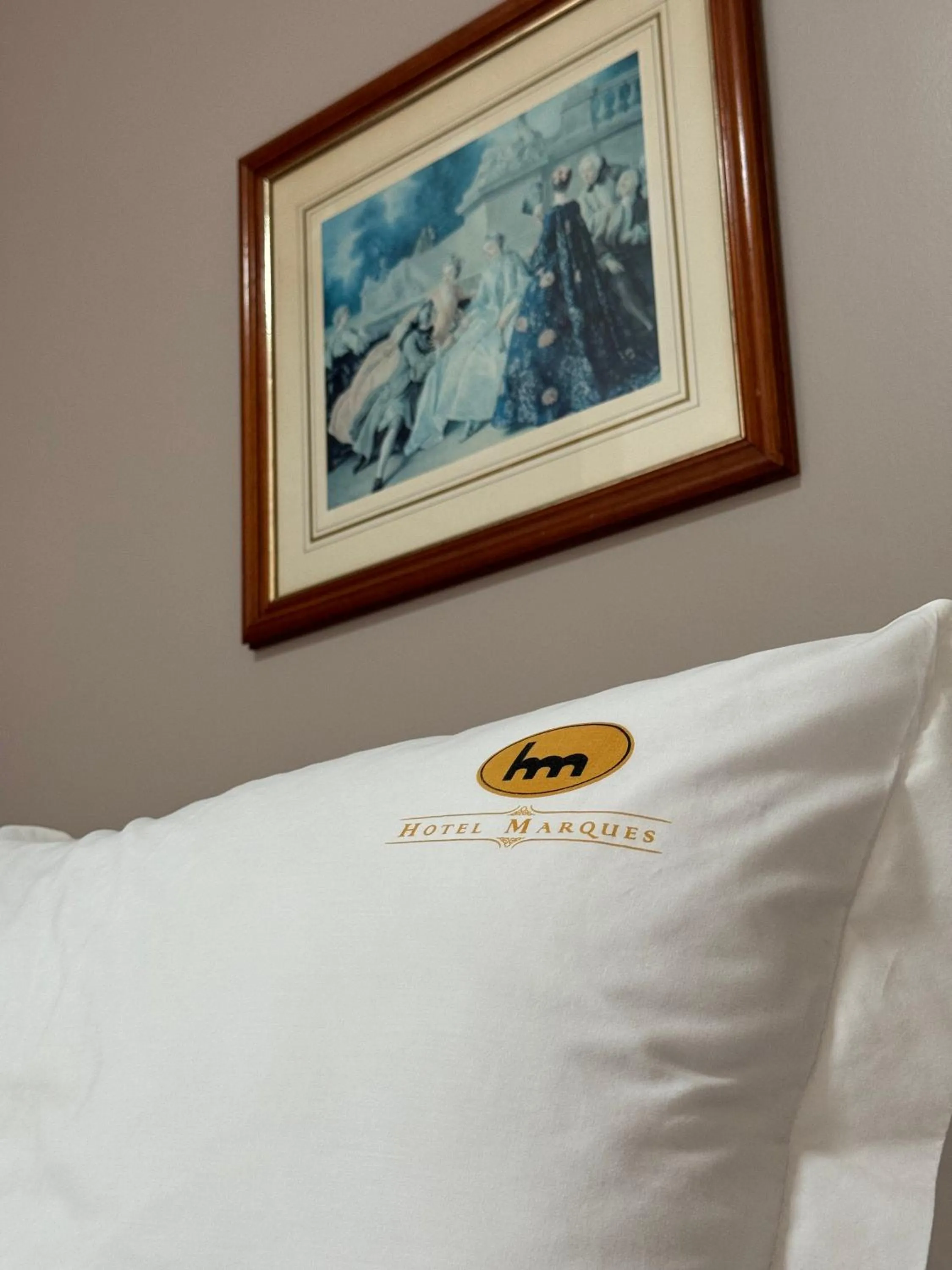 Bed in Hotel Marques