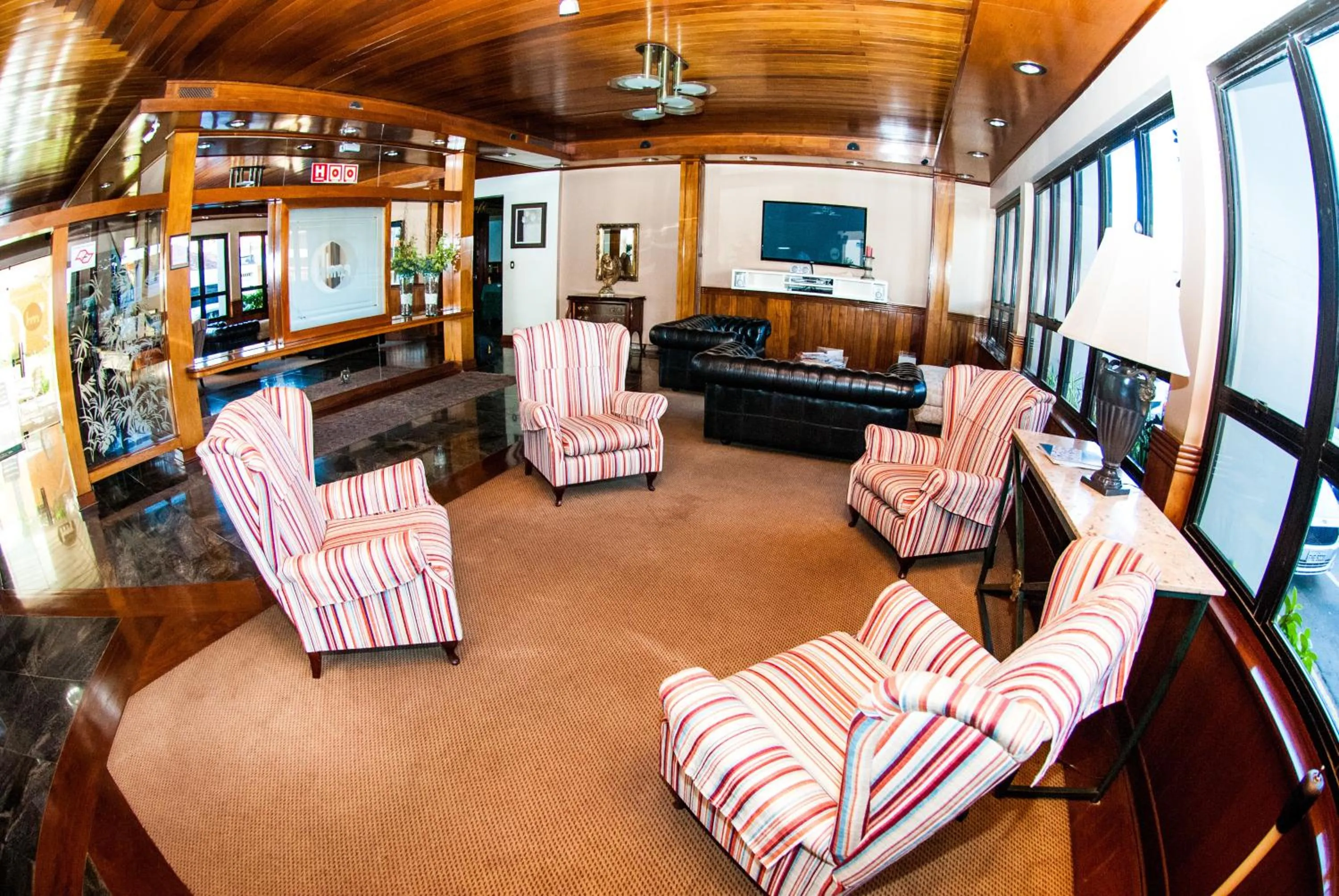 Lobby or reception in Hotel Marques