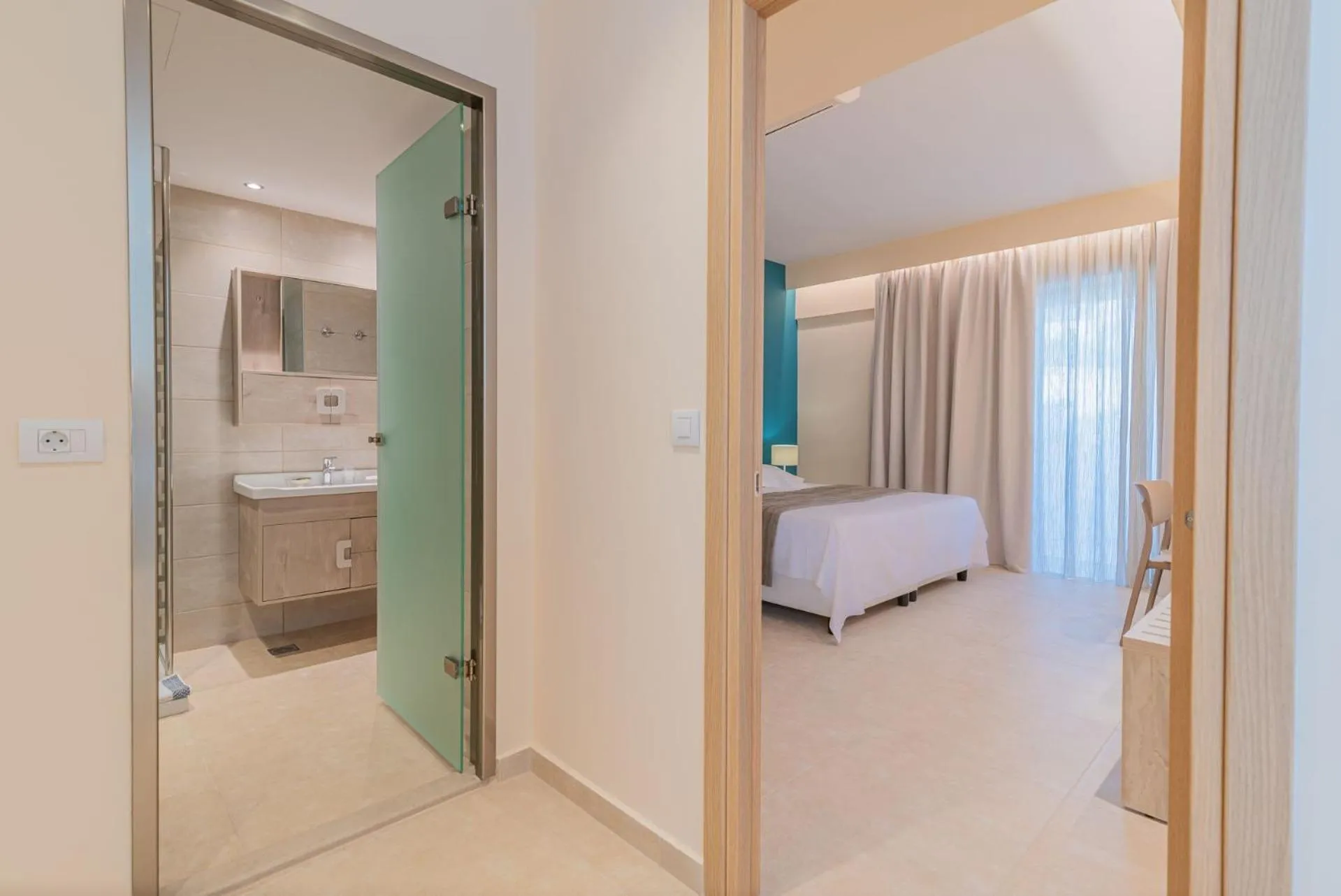 Bed in CHRISTA APARTMENTS