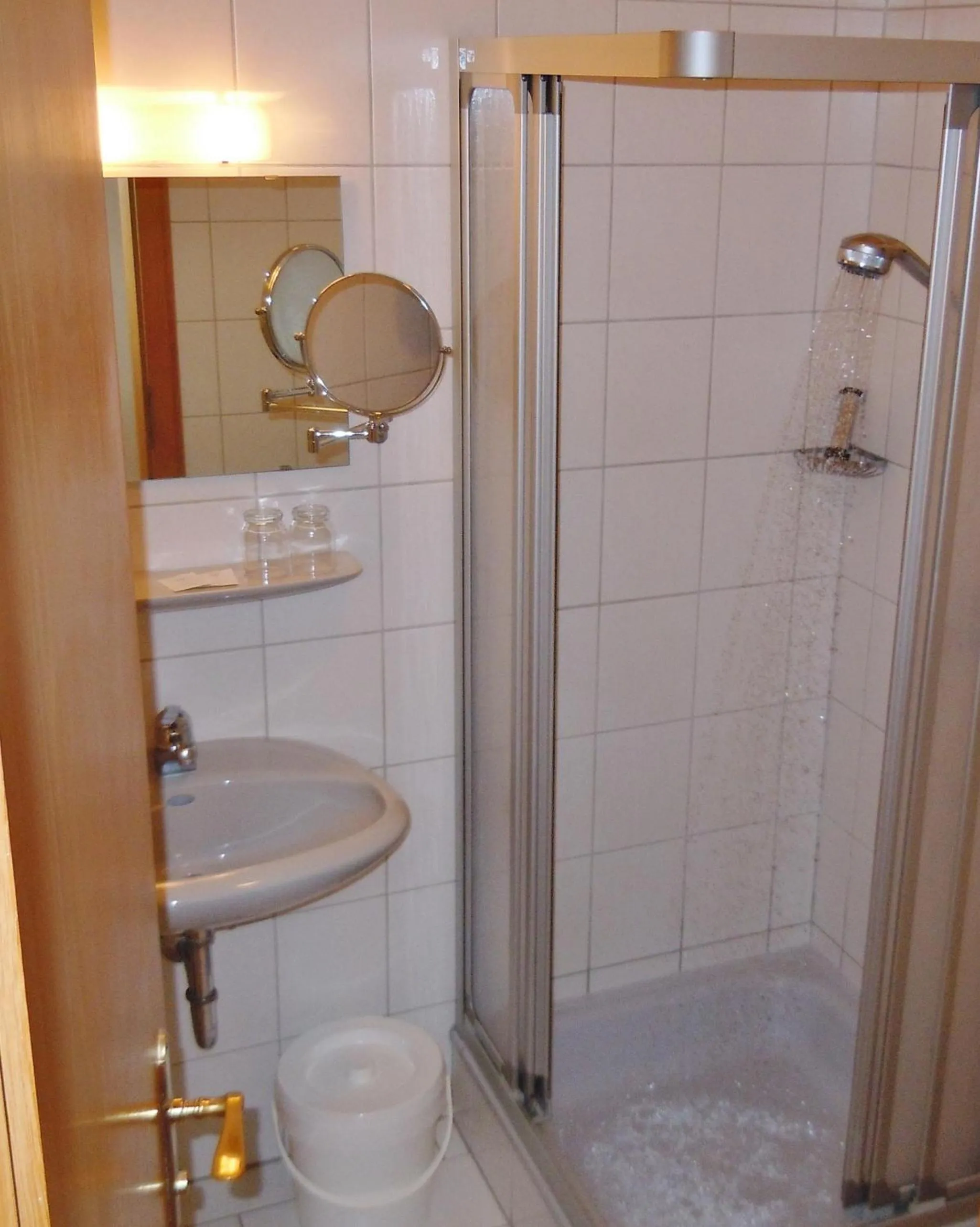 Bathroom in Hotel Lugerhof