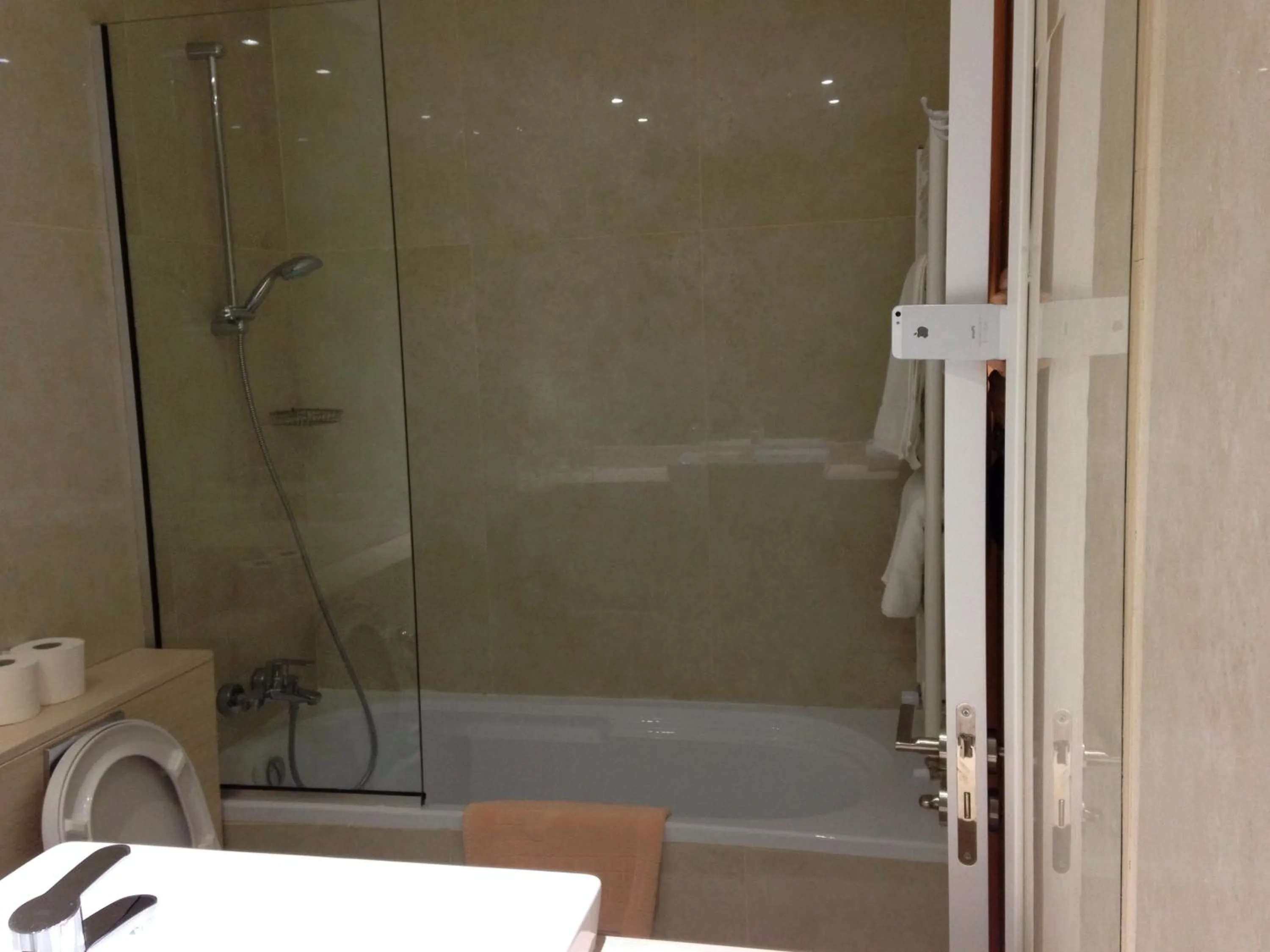 Bathroom in Crystal Hotel