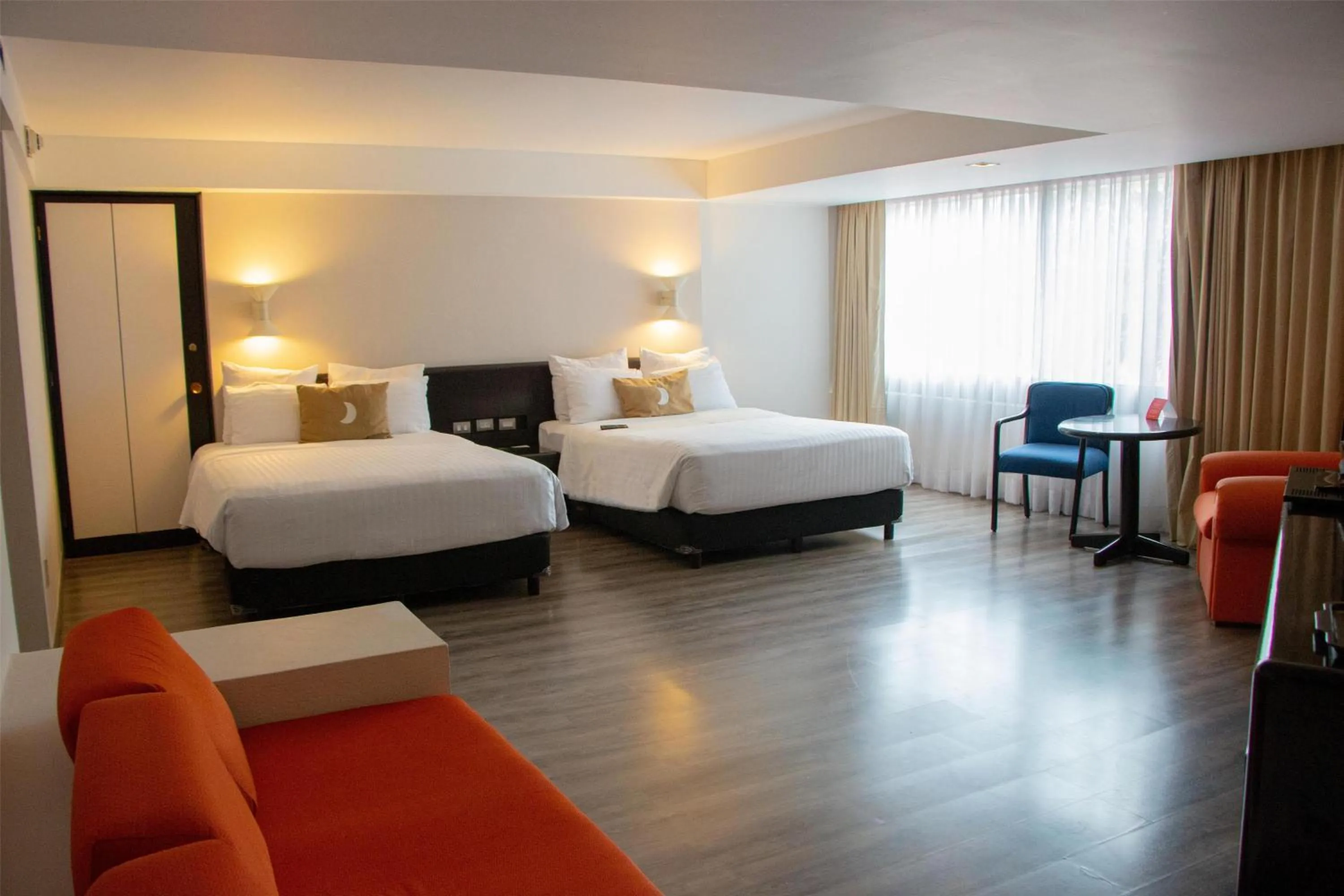 Photo of the whole room, Bed in Grand Cantalagua Hotel Morelia, BW Signature Collection