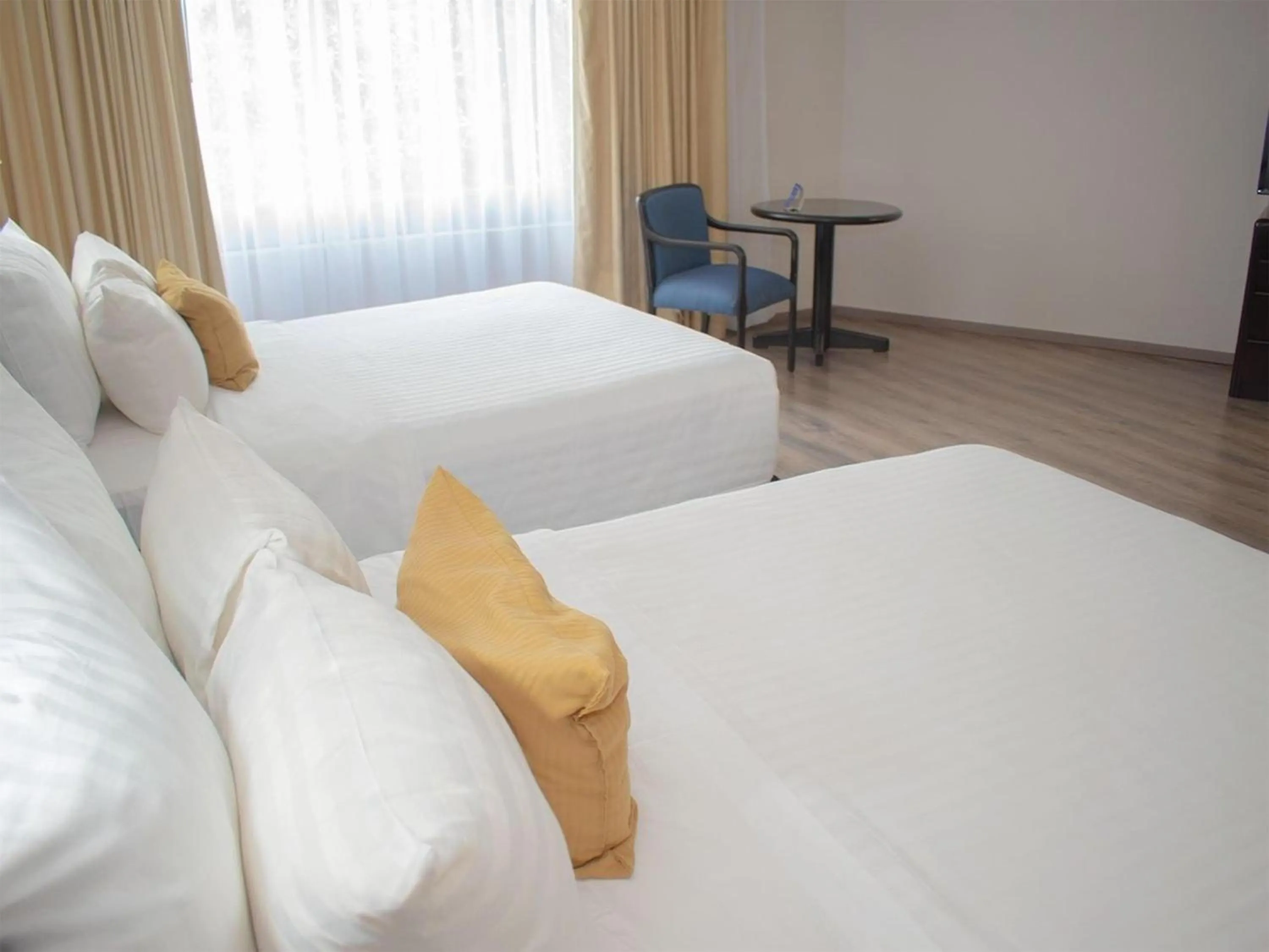 Photo of the whole room, Bed in Grand Cantalagua Hotel Morelia, BW Signature Collection