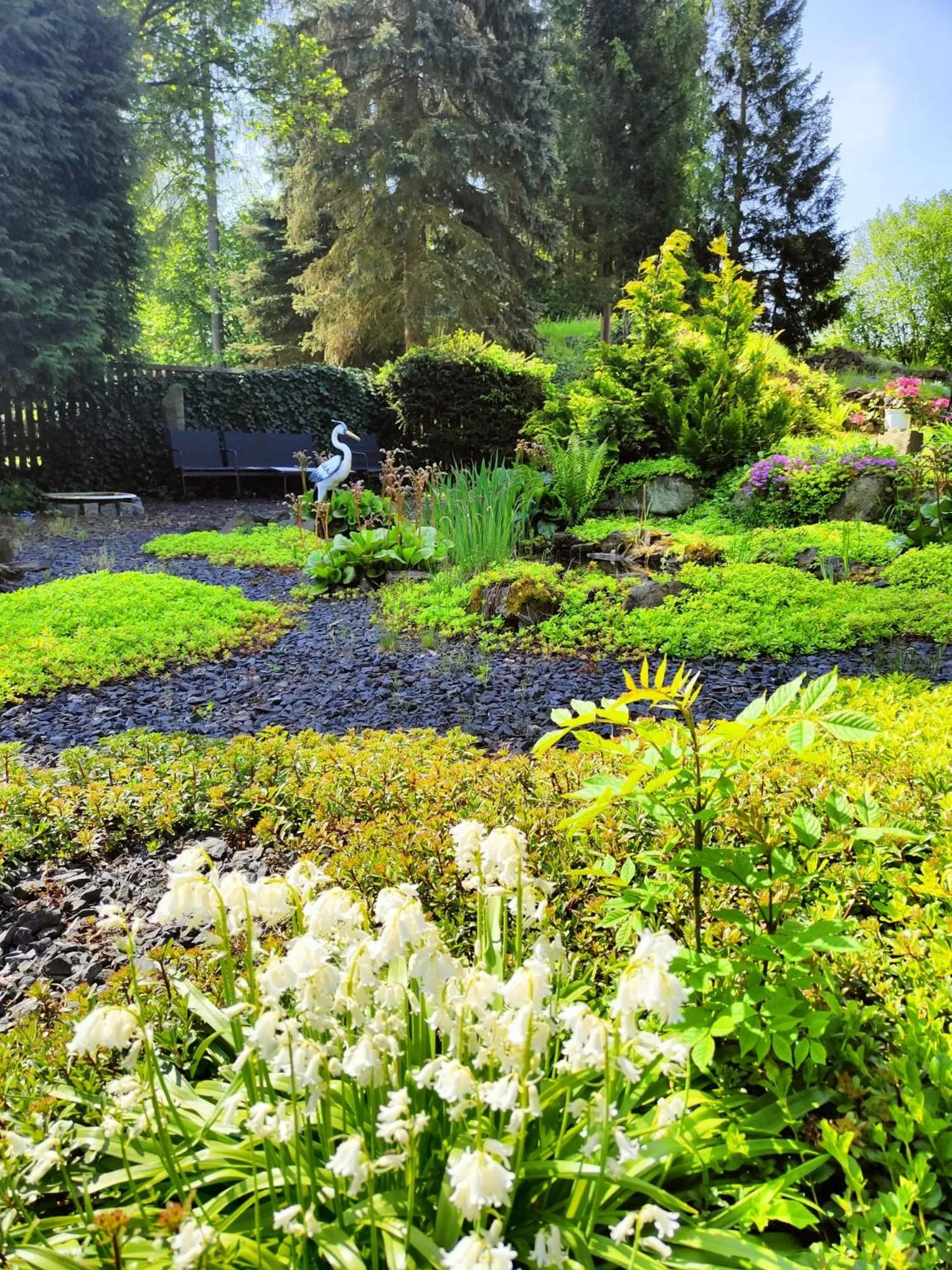 Garden view in Bed and Breakfast Tvrz