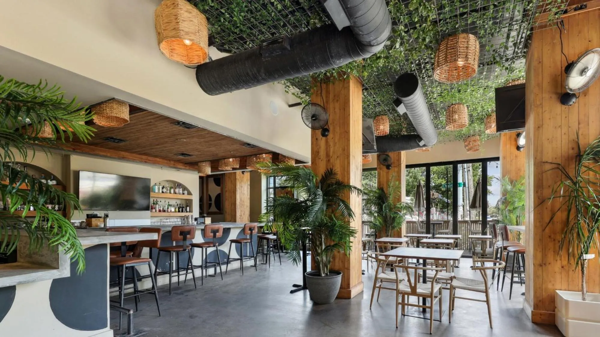 Restaurant/places to eat in Sentral East Austin at 1630 E Sixth