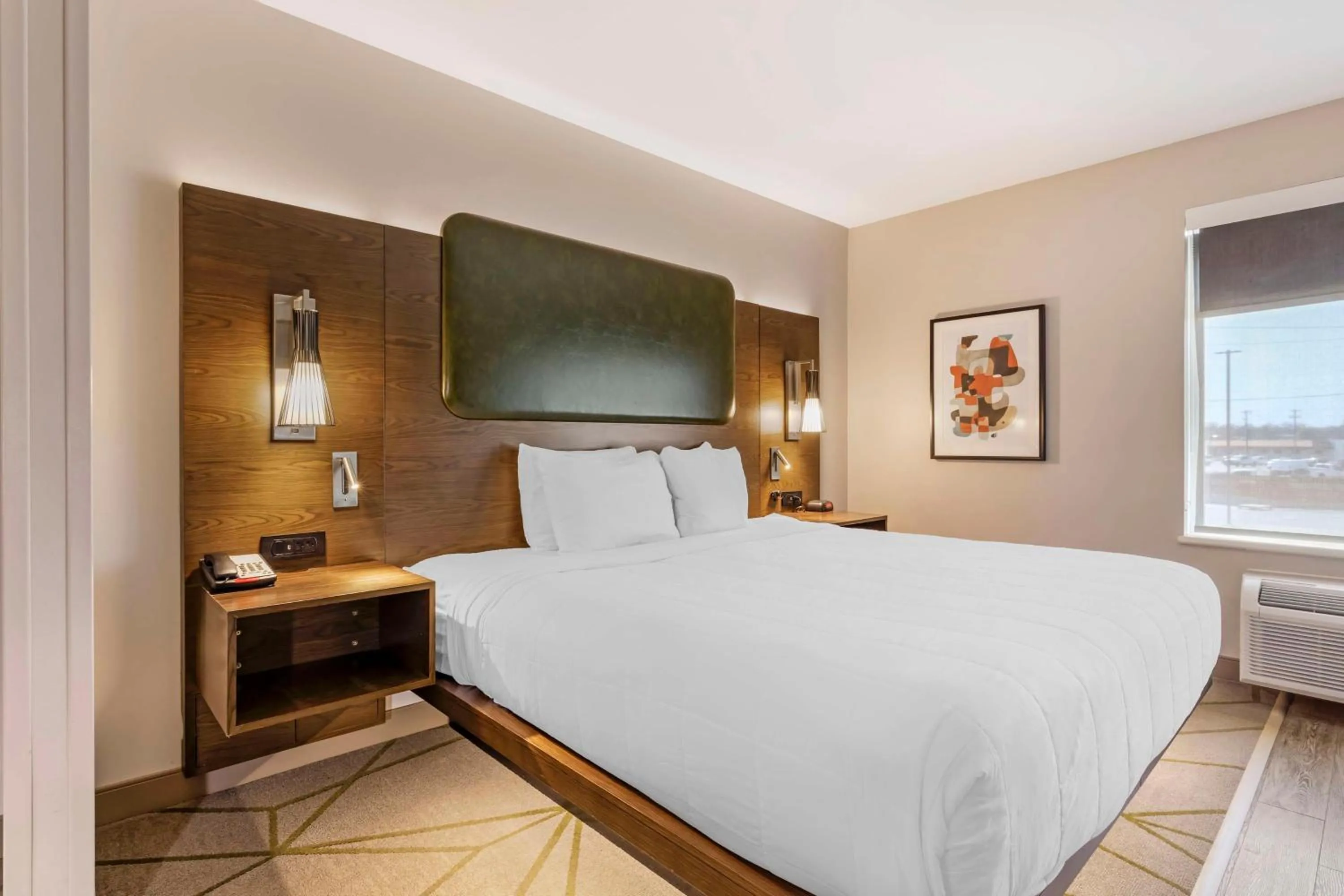 Bedroom, Bed in Best Western Plus Riata