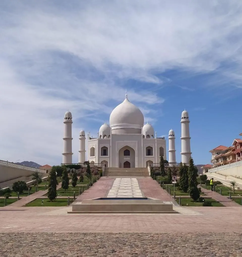 Nearby landmark in porto sharm 2 bed room and private garden-pool view