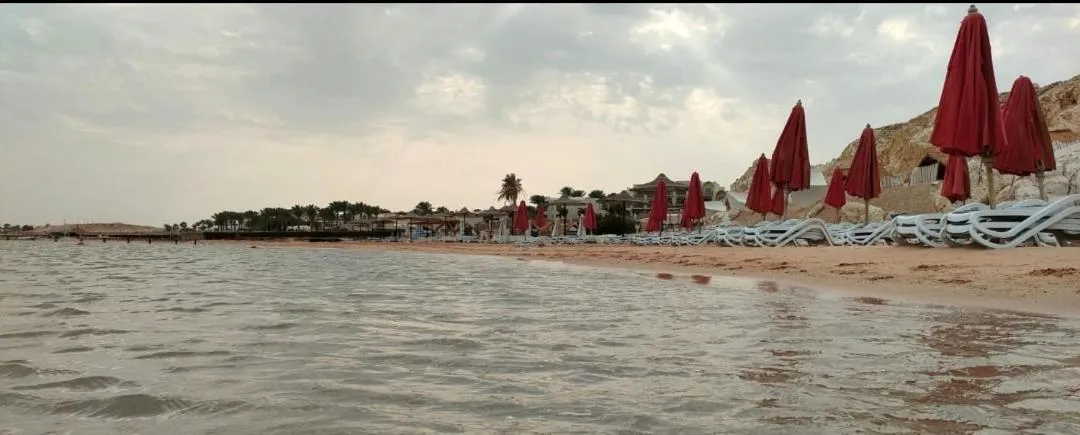 porto sharm 2 bed room and private garden-pool view