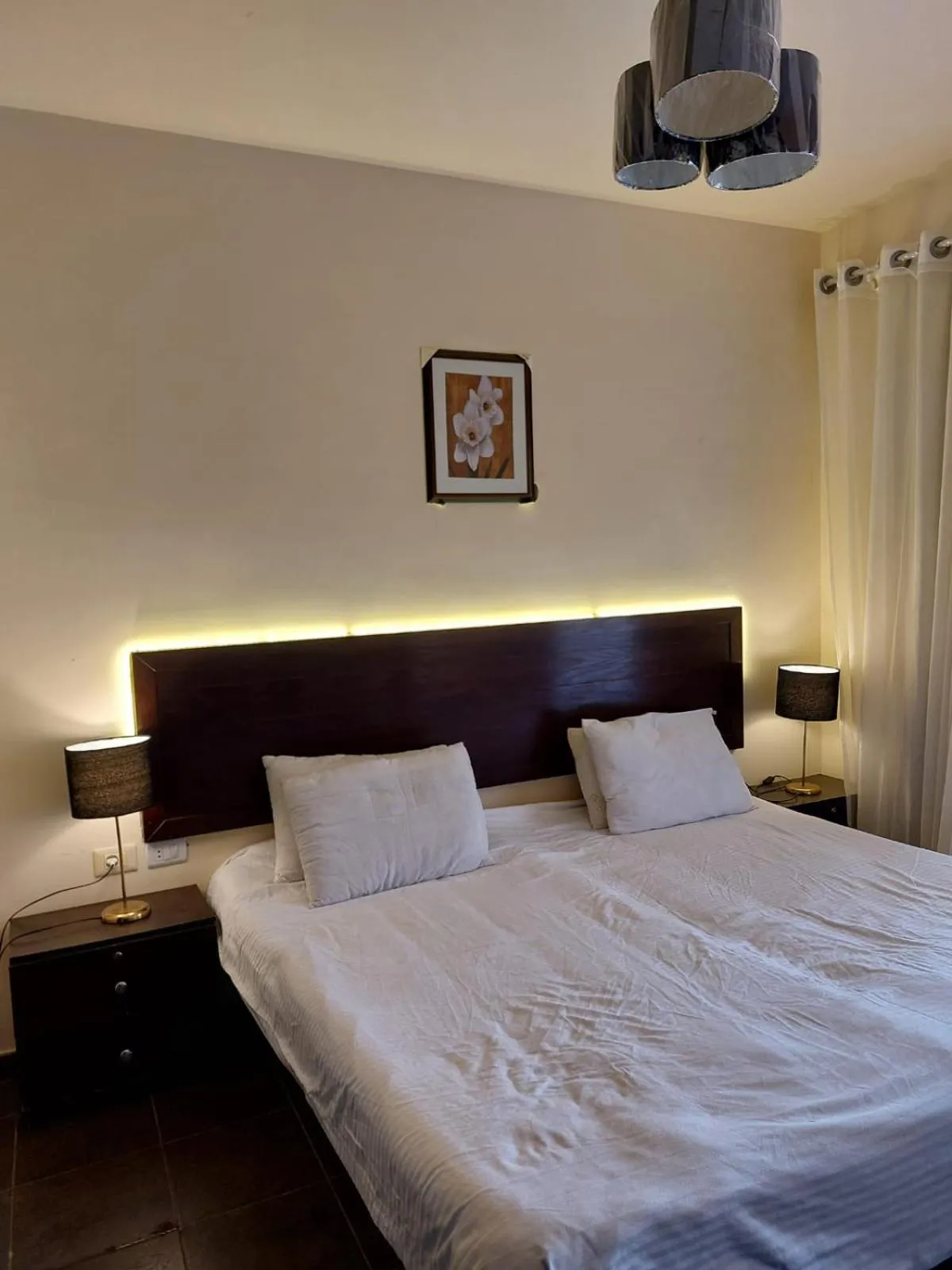 Bed in porto sharm 2 bed room and private garden-pool view