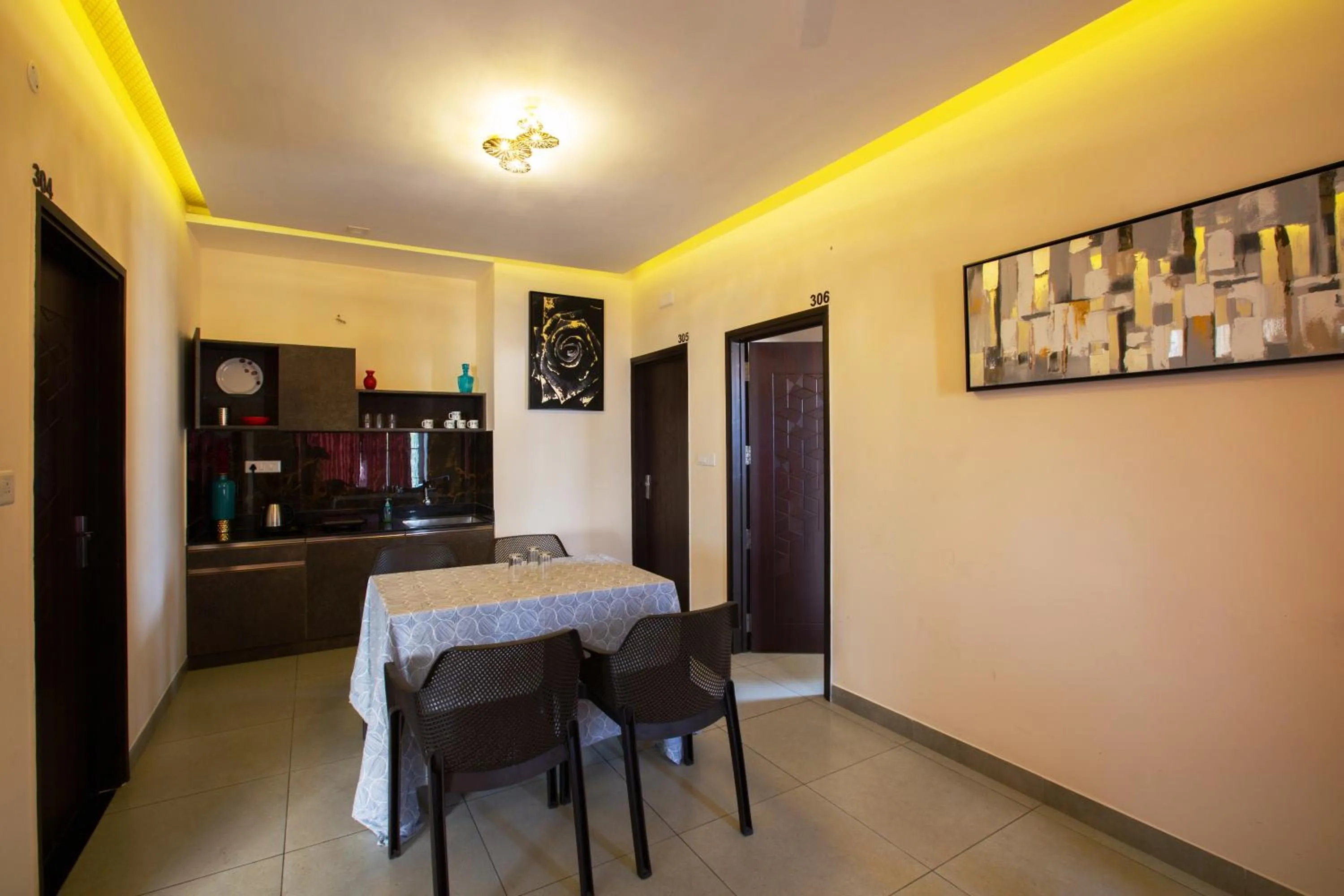 Kitchen or kitchenette in Sarvam Serviced Apartment