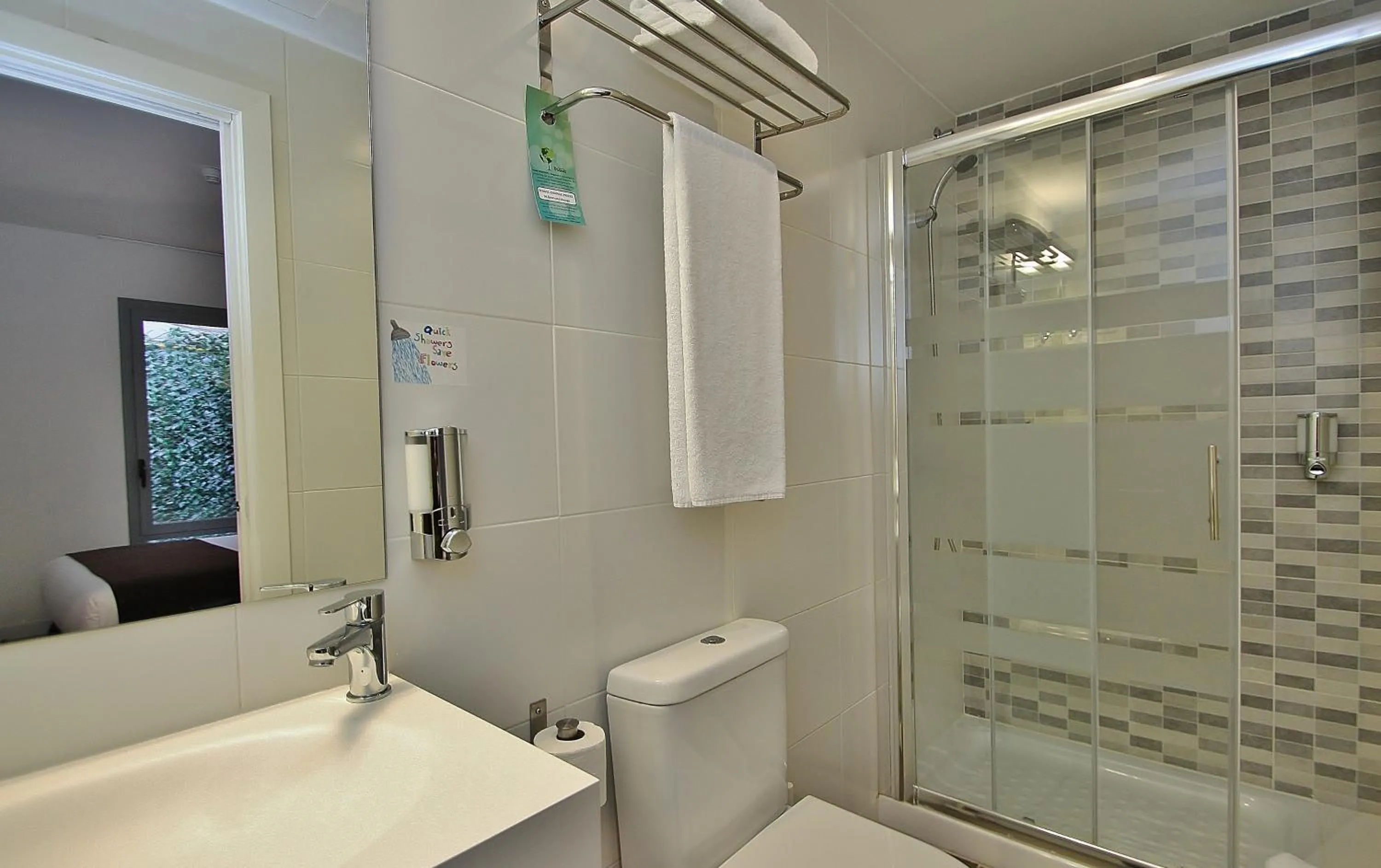 Bathroom in Hotel BESTPRICE Diagonal