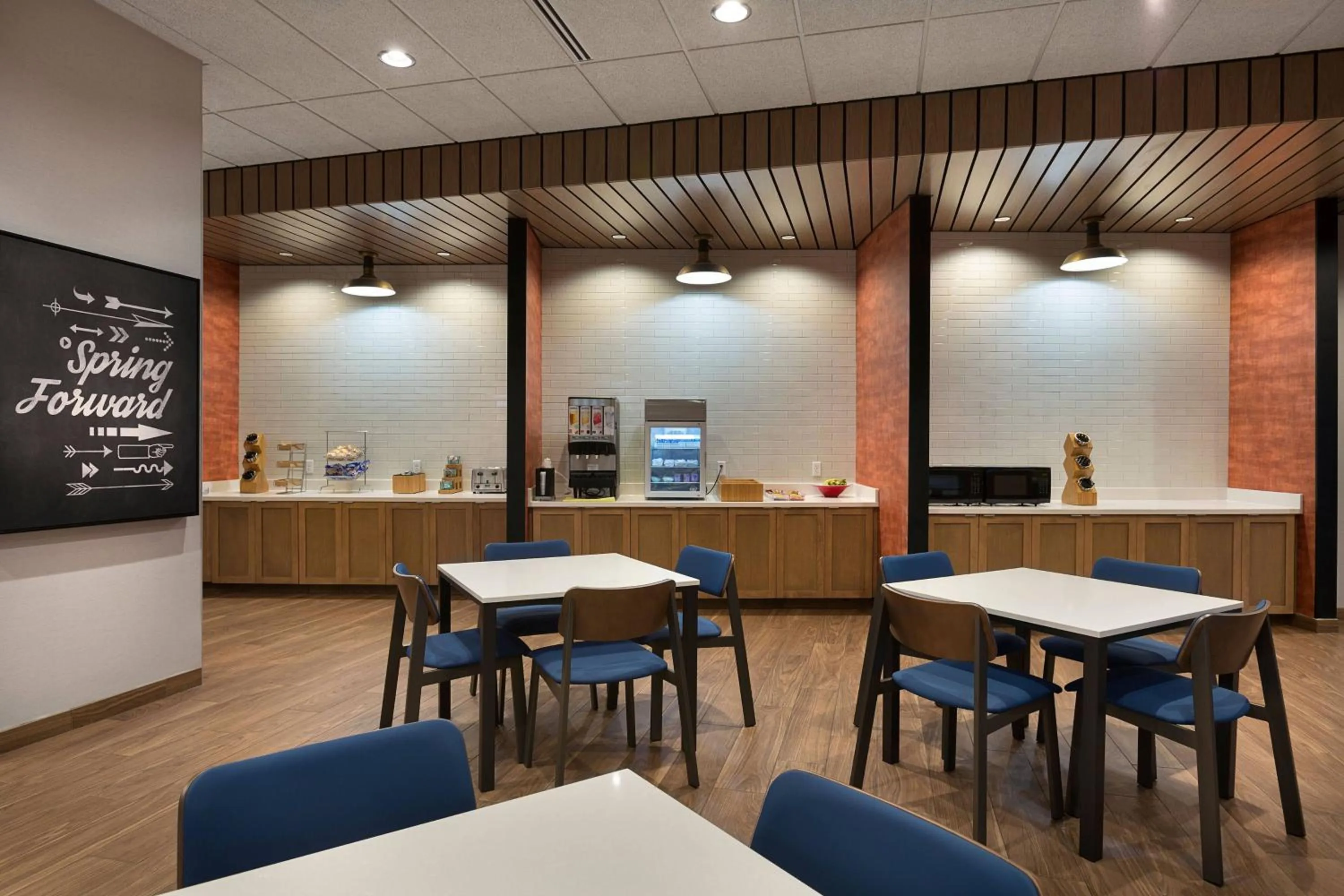 Breakfast in Fairfield by Marriott Inn & Suites Statesville