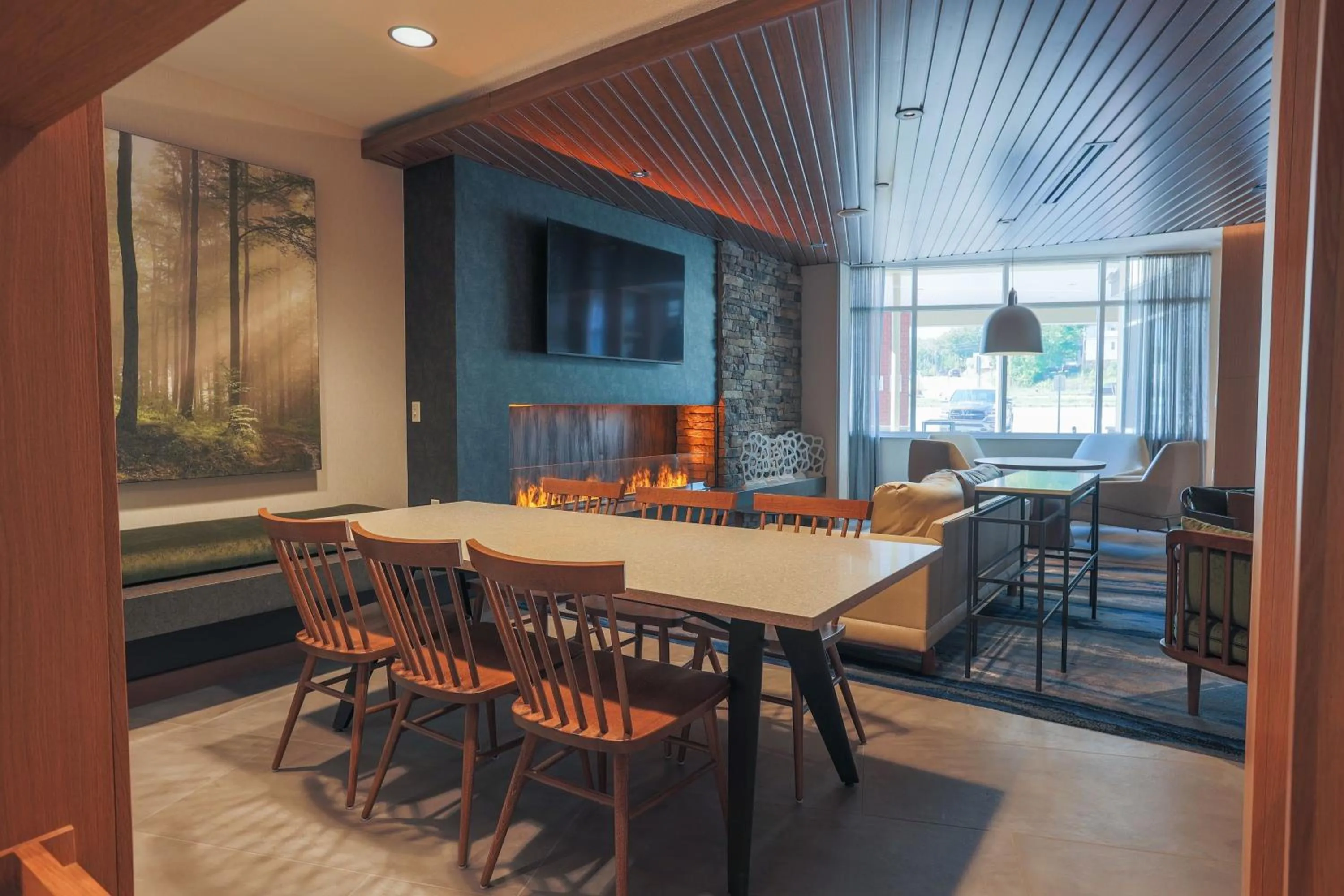 Lobby or reception in Fairfield Inn & Suites Marquette