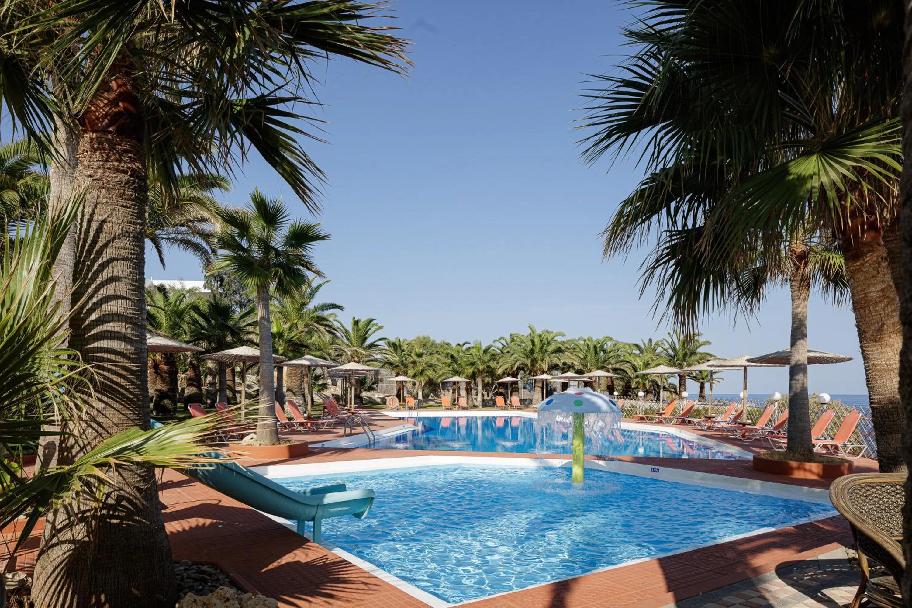 Lounge or bar in Europa Resort Hotel