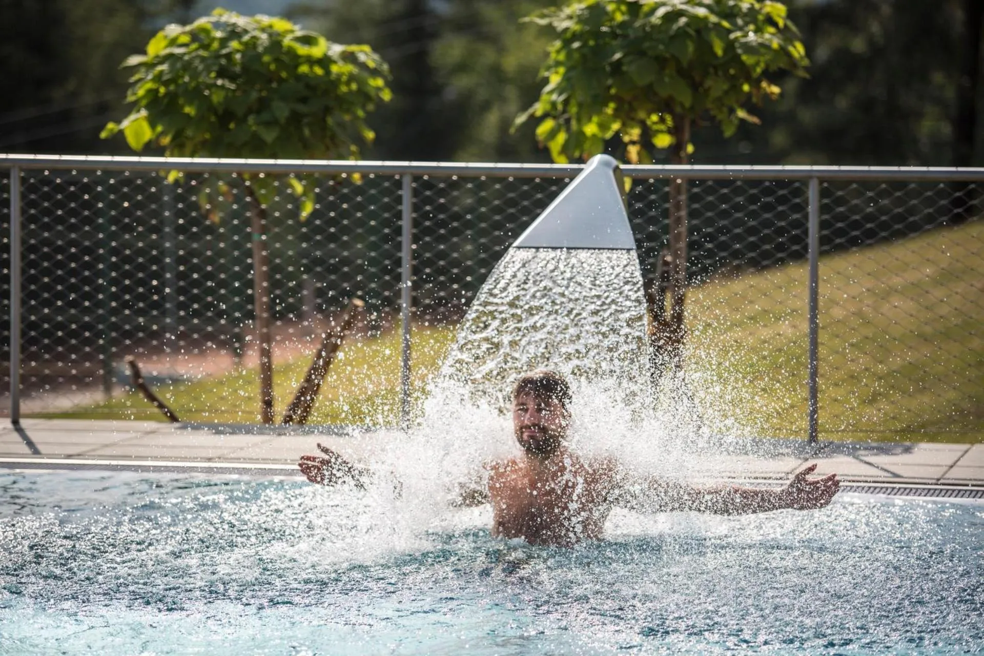 Swimming pool in Hotel Monínec