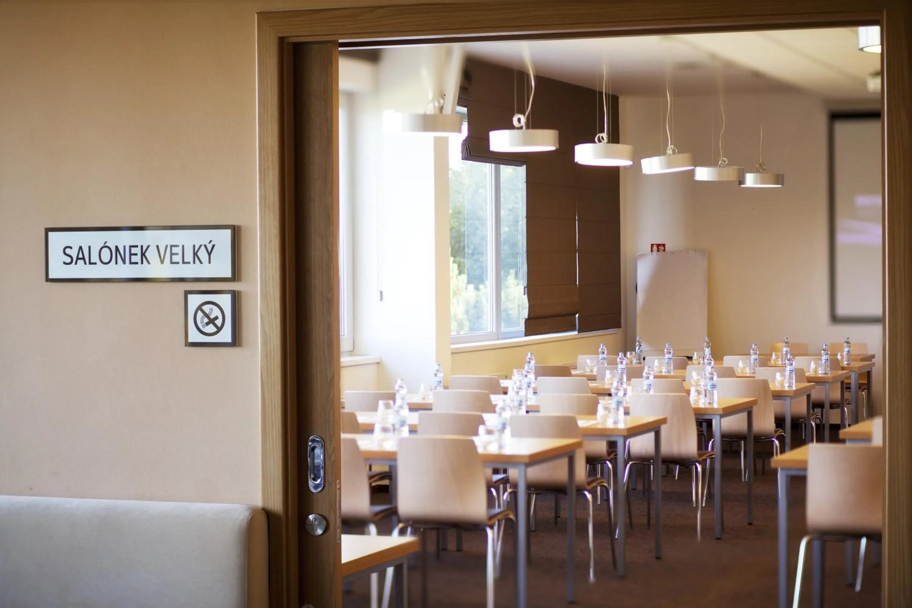 Restaurant/places to eat in Hotel Monínec