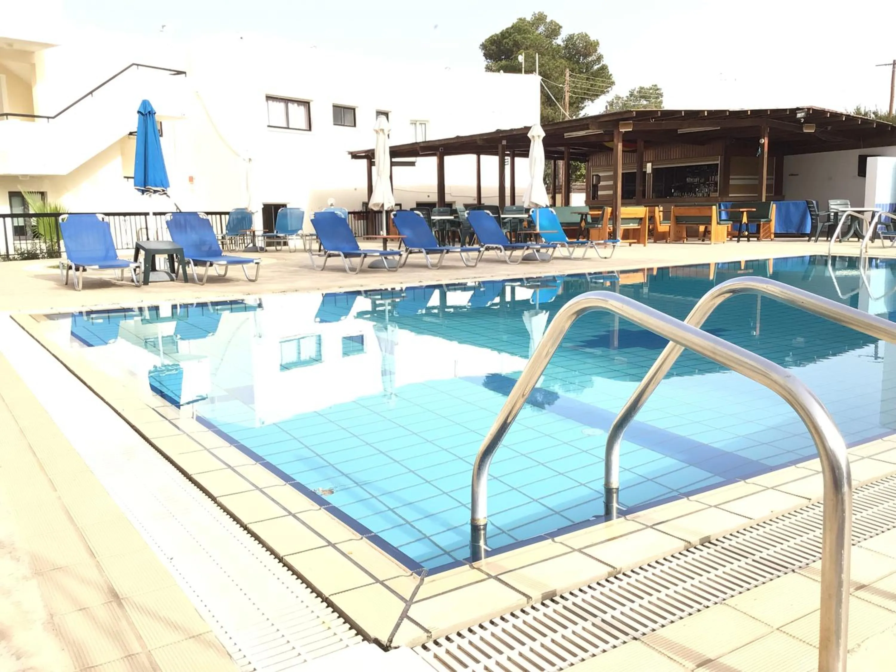 Swimming pool in Florea Hotel Apartments