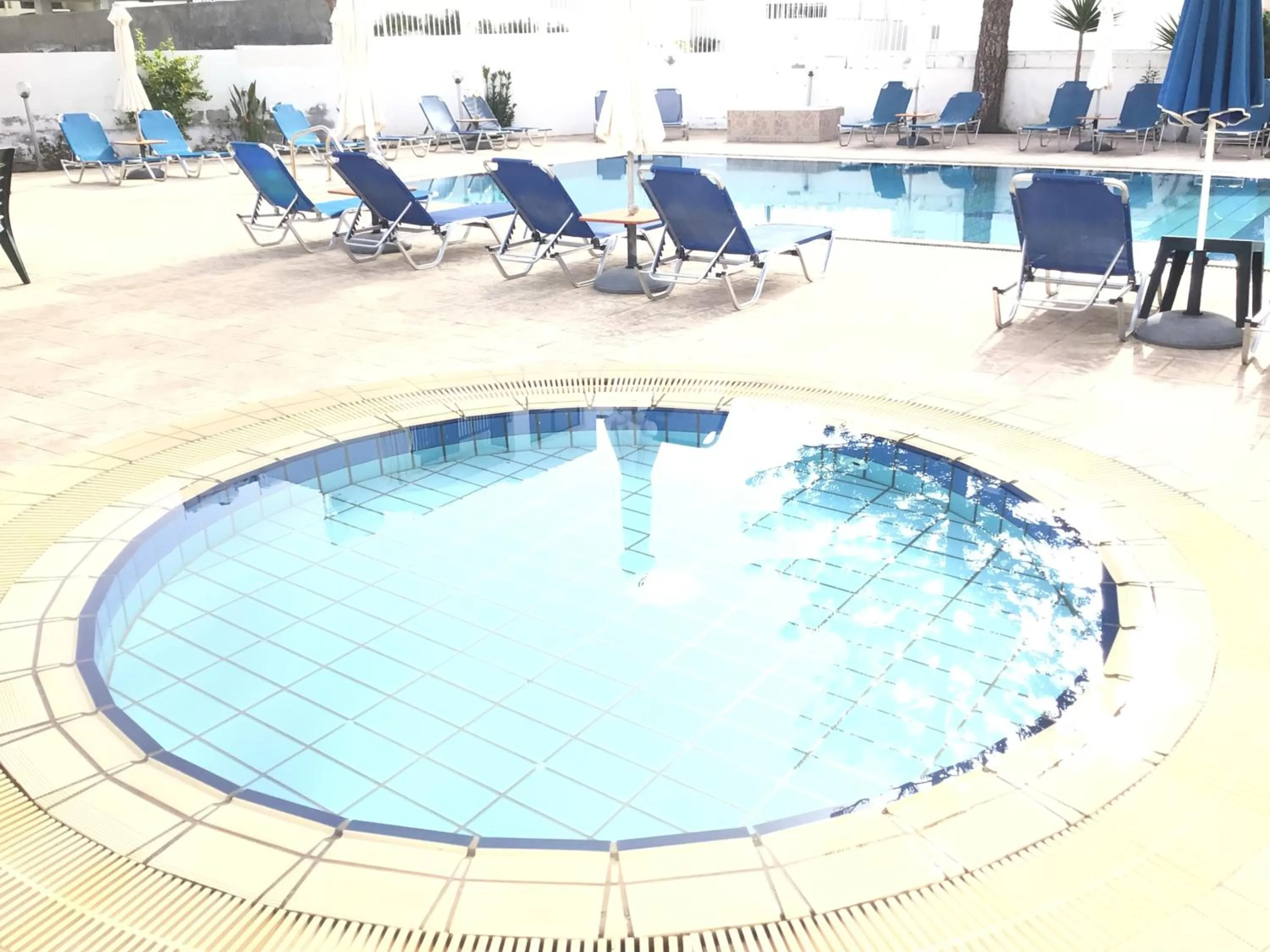 Swimming pool in Florea Hotel Apartments