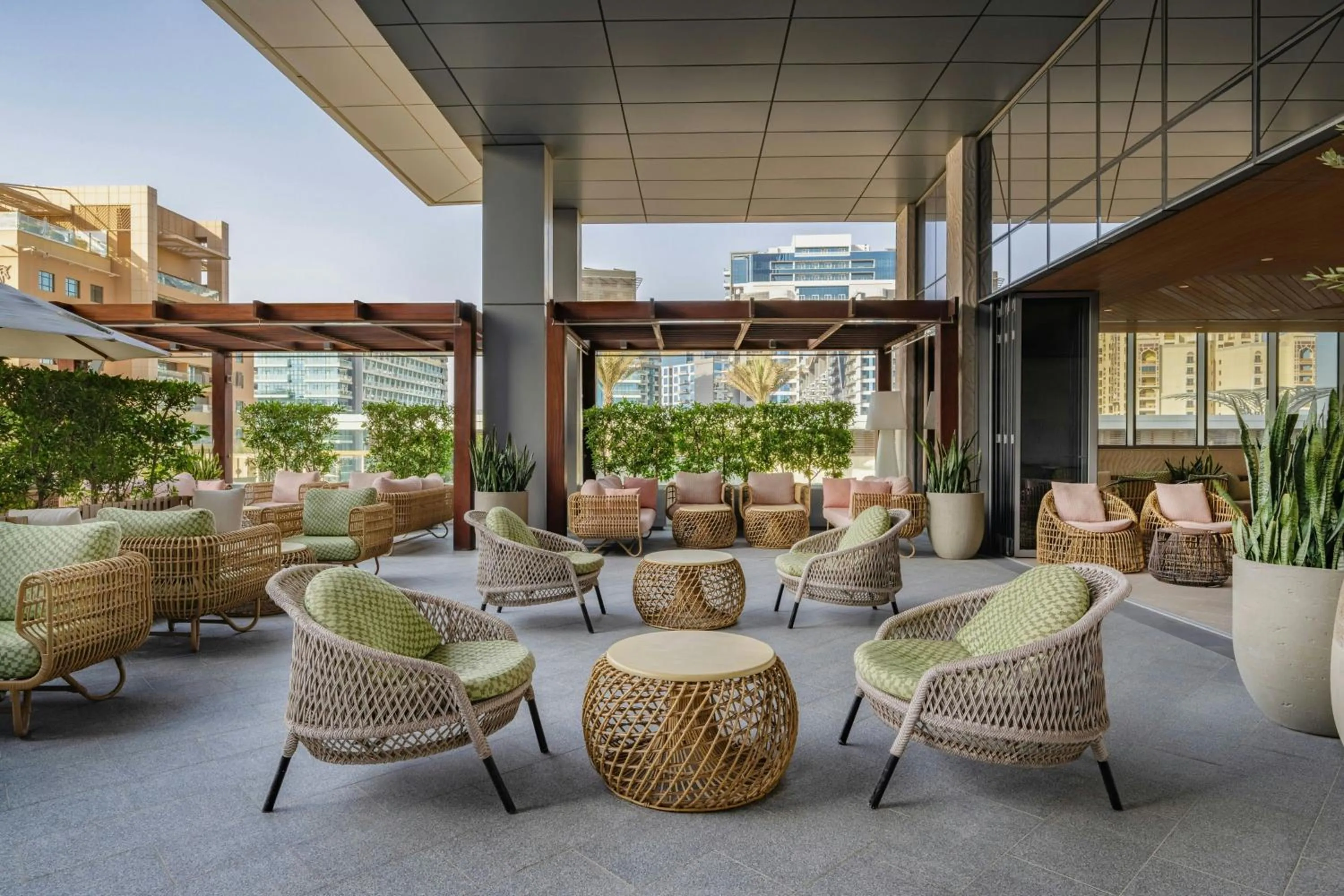 Swimming pool in The St. Regis Dubai, The Palm