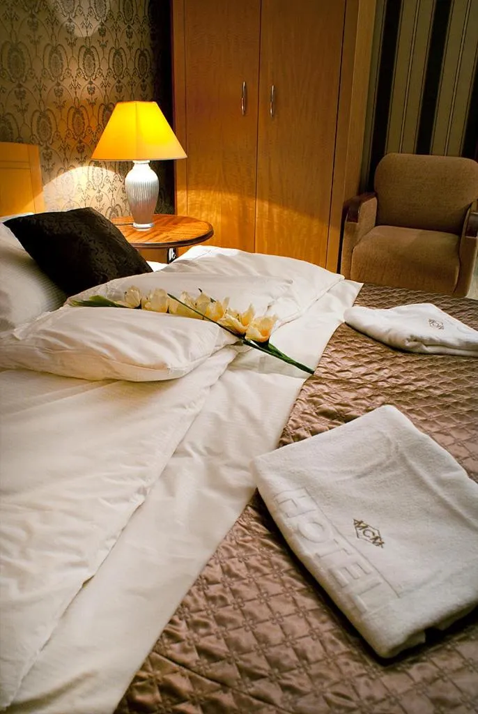 Bed in Hotel MCM Plus