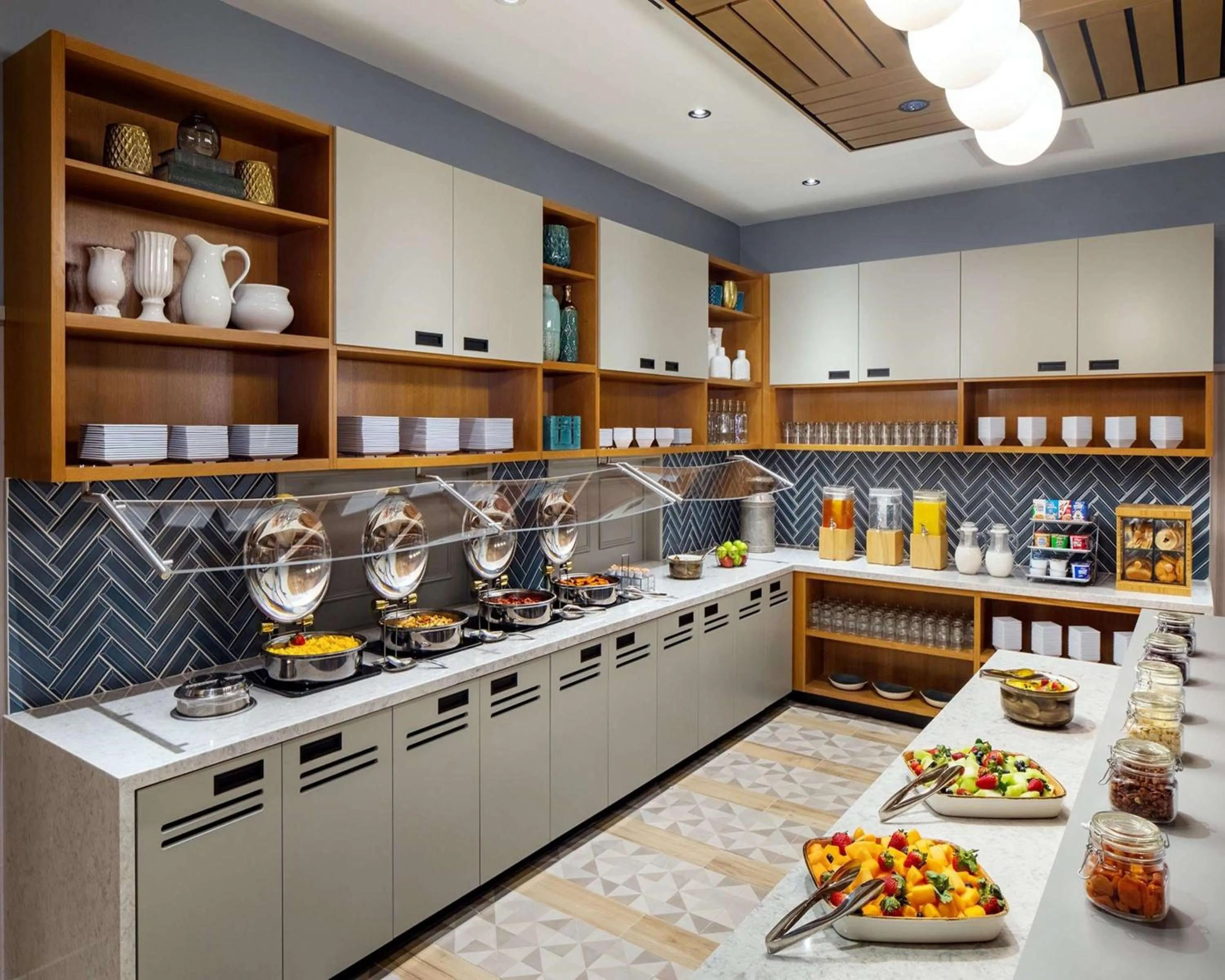 Breakfast in Hyatt Place Harrisonburg