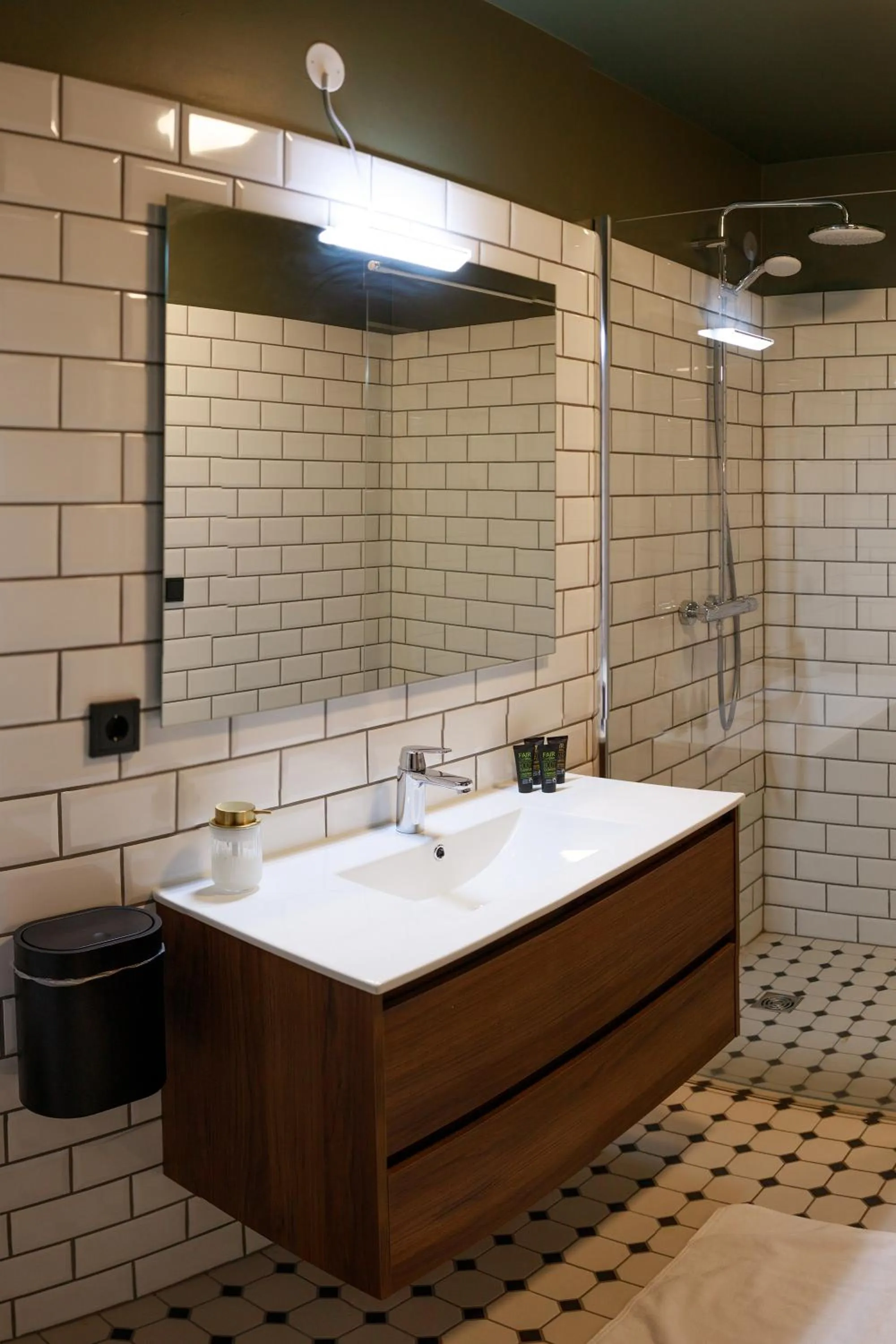 Bathroom in KEX Hostel and Hotel