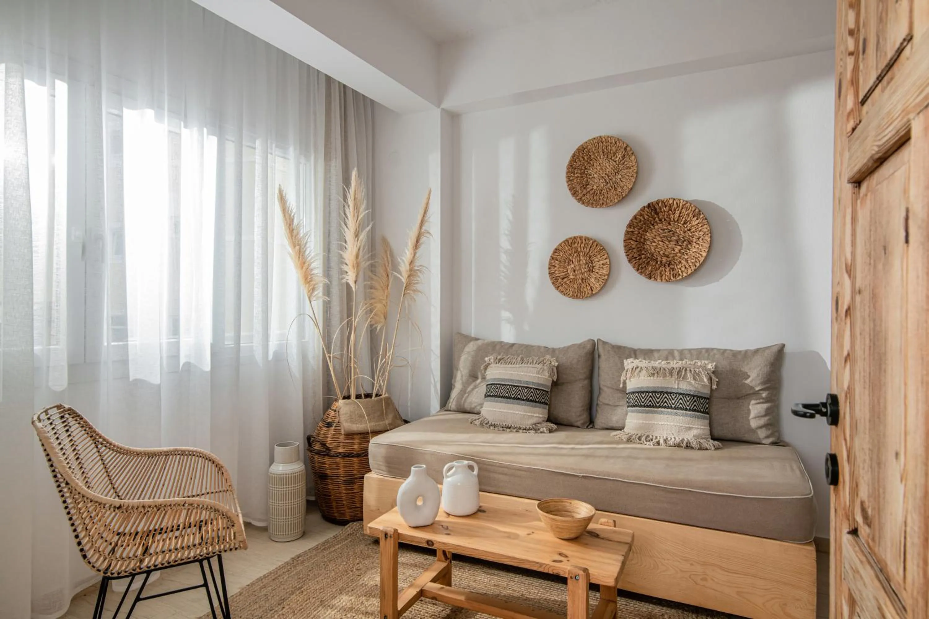 Living room, Bed in Elèa Concept Hotel & Suites