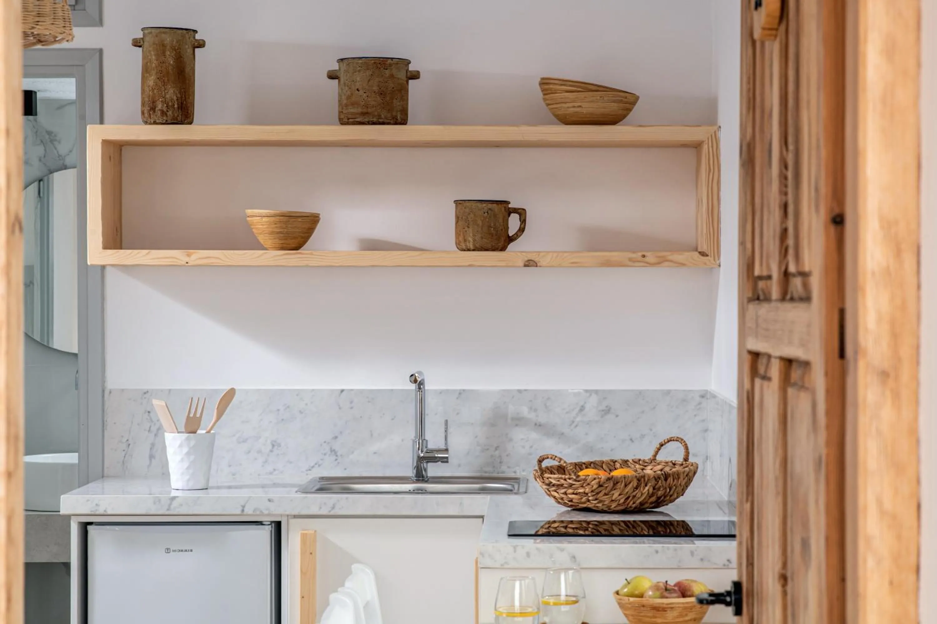 Kitchen or kitchenette in Elèa Concept Hotel & Suites