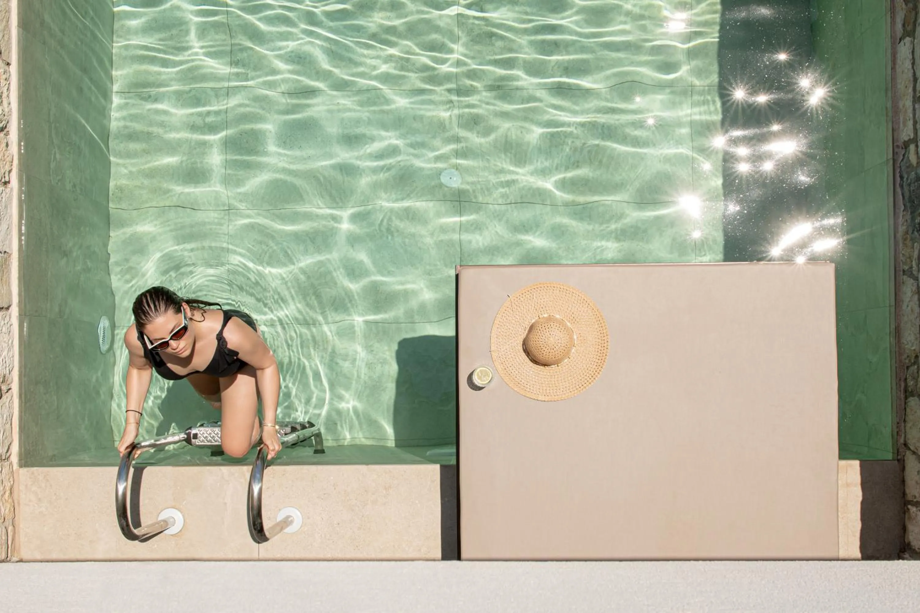 Swimming pool in Elèa Concept Hotel & Suites