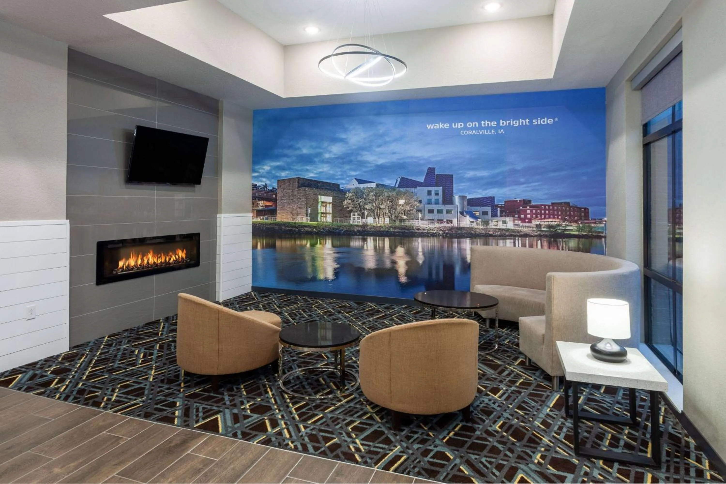 Lobby or reception in La Quinta Inn & Suites by Wyndham Coralville Iowa City