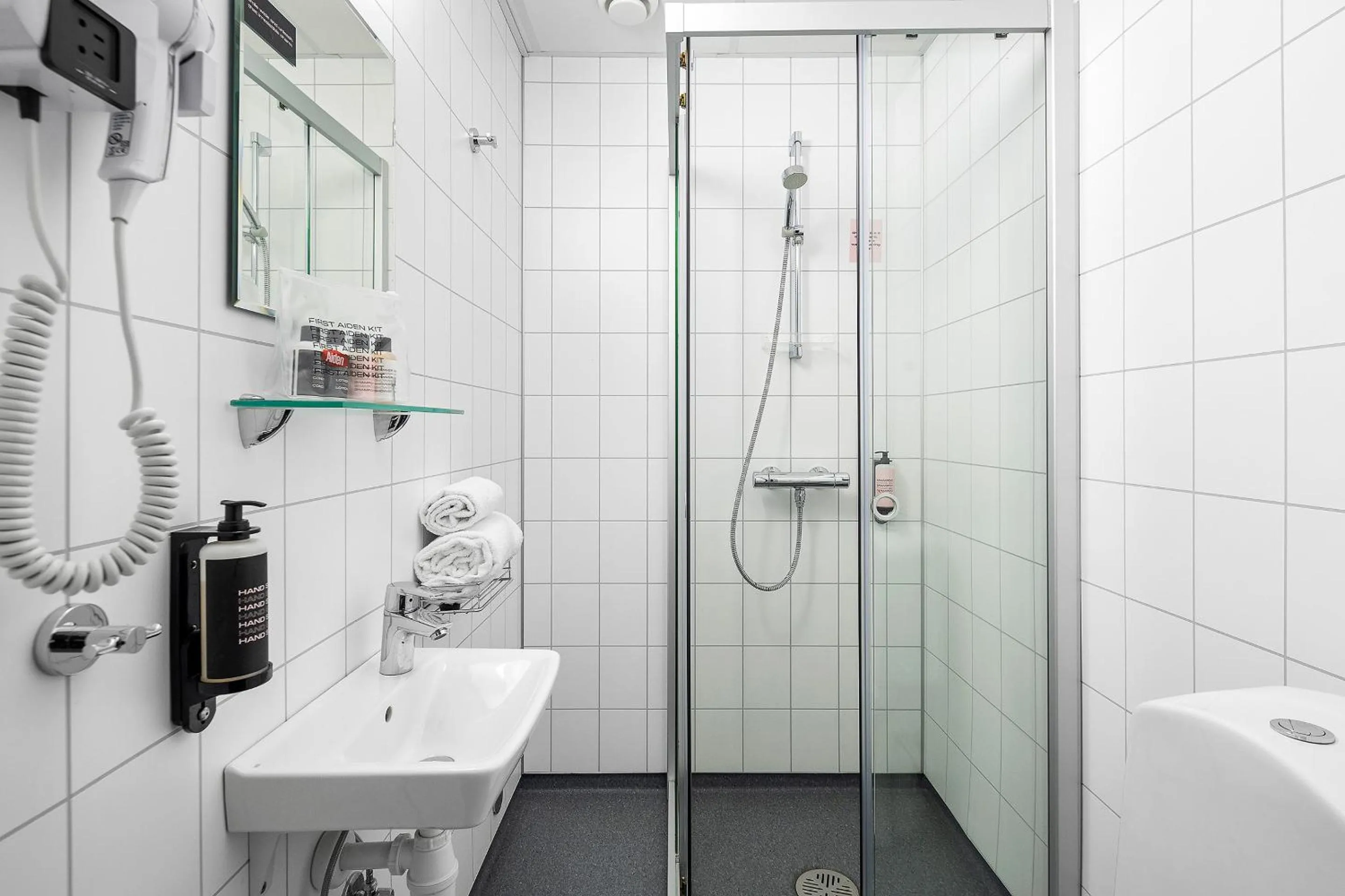 Shower in Aiden by Best Western Trondheim Airport