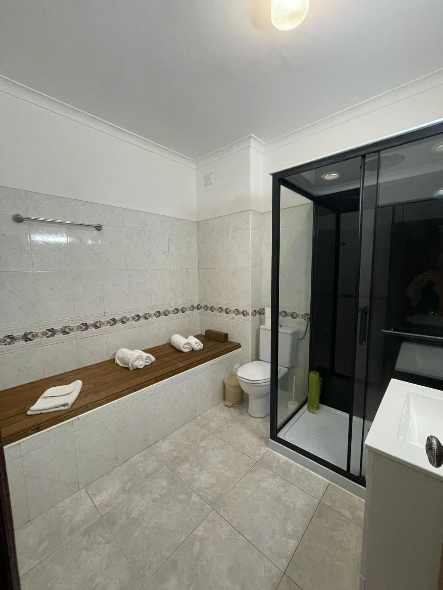 Bathroom in cantinho do mar