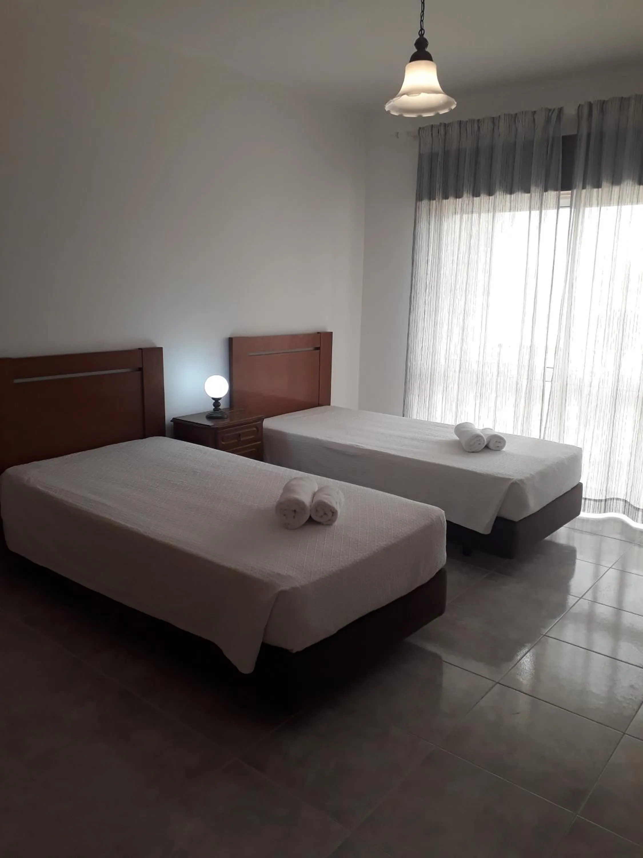 Bedroom, Bed in cantinho do mar