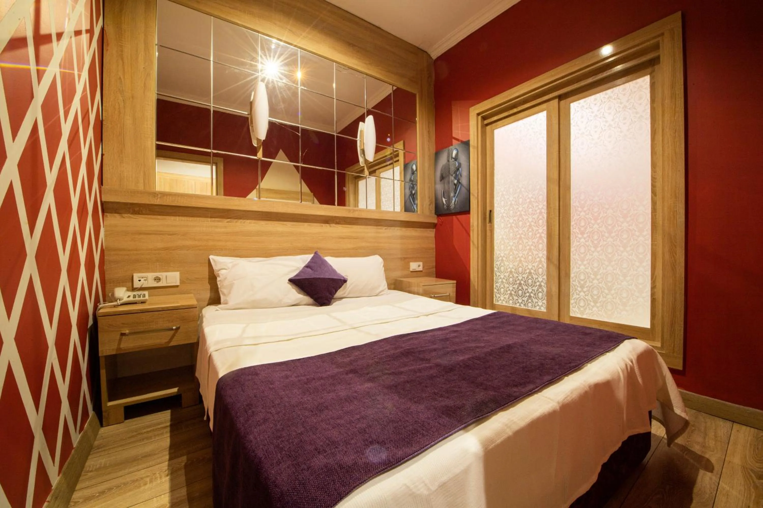 Bed in Pera Resort Hotel