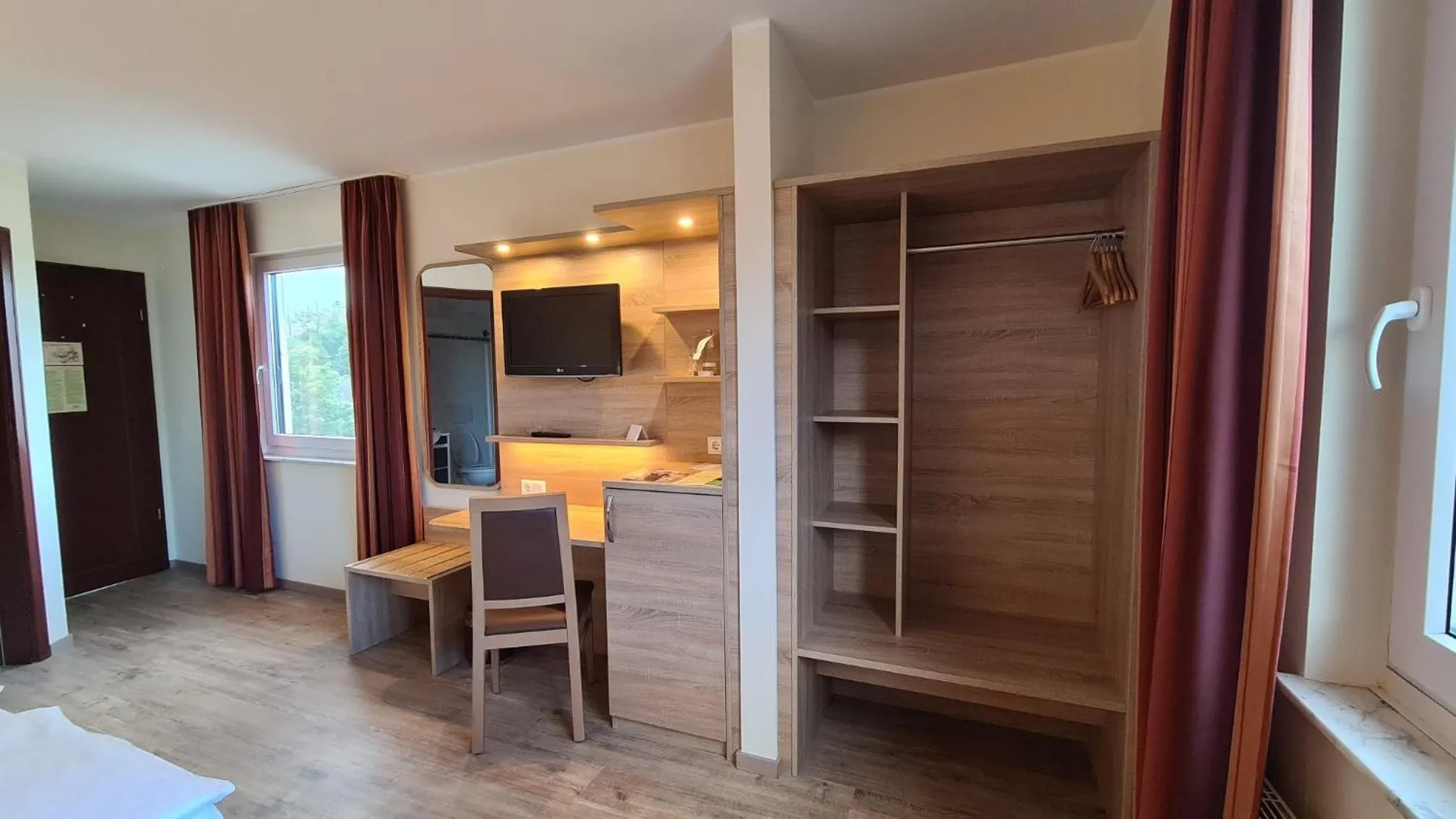 Photo of the whole room in KomfortHotel Grossbeeren - Stadt-Gut-Hotel