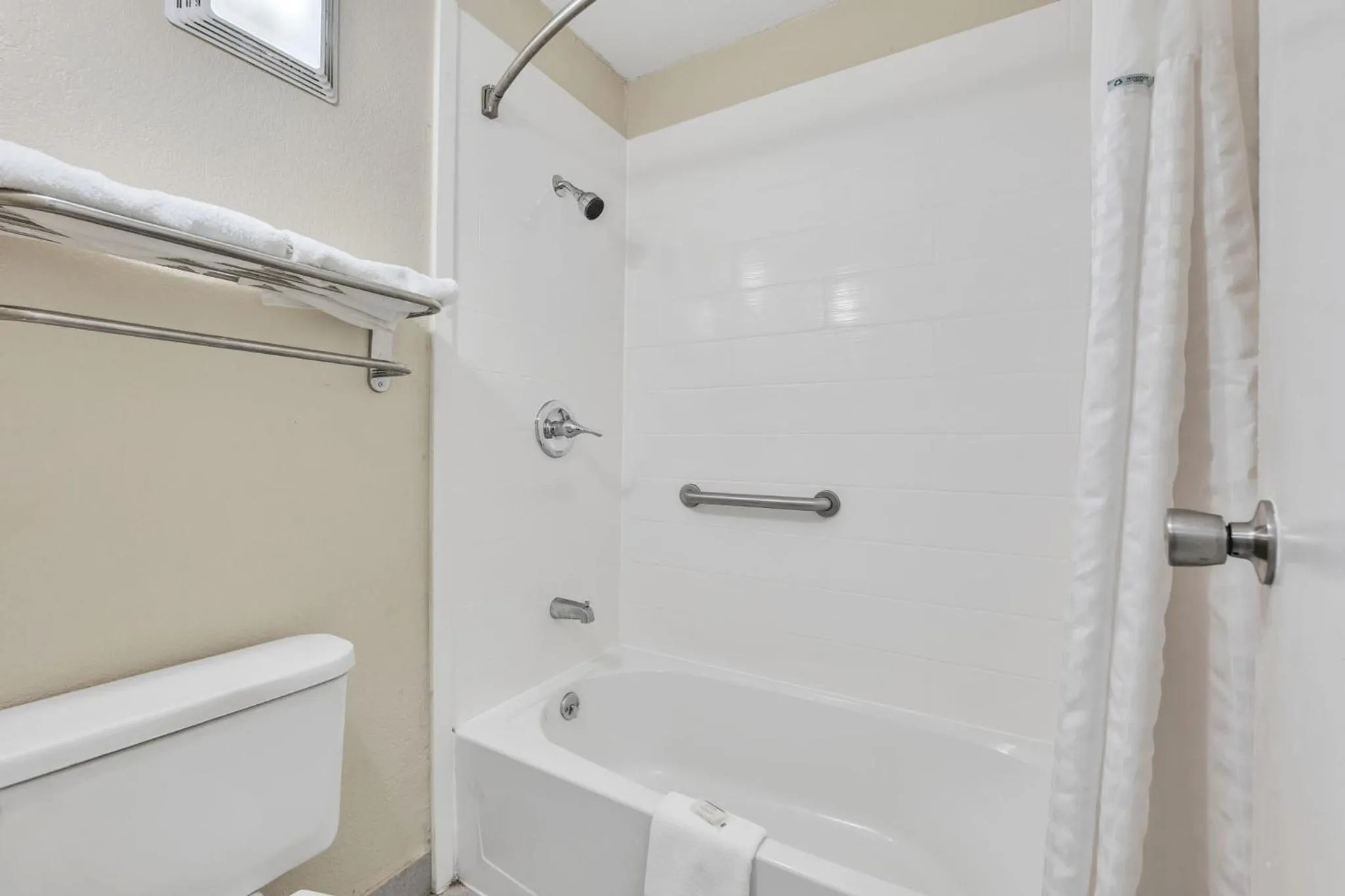 Bathroom in Super 8 by Wyndham Morganton