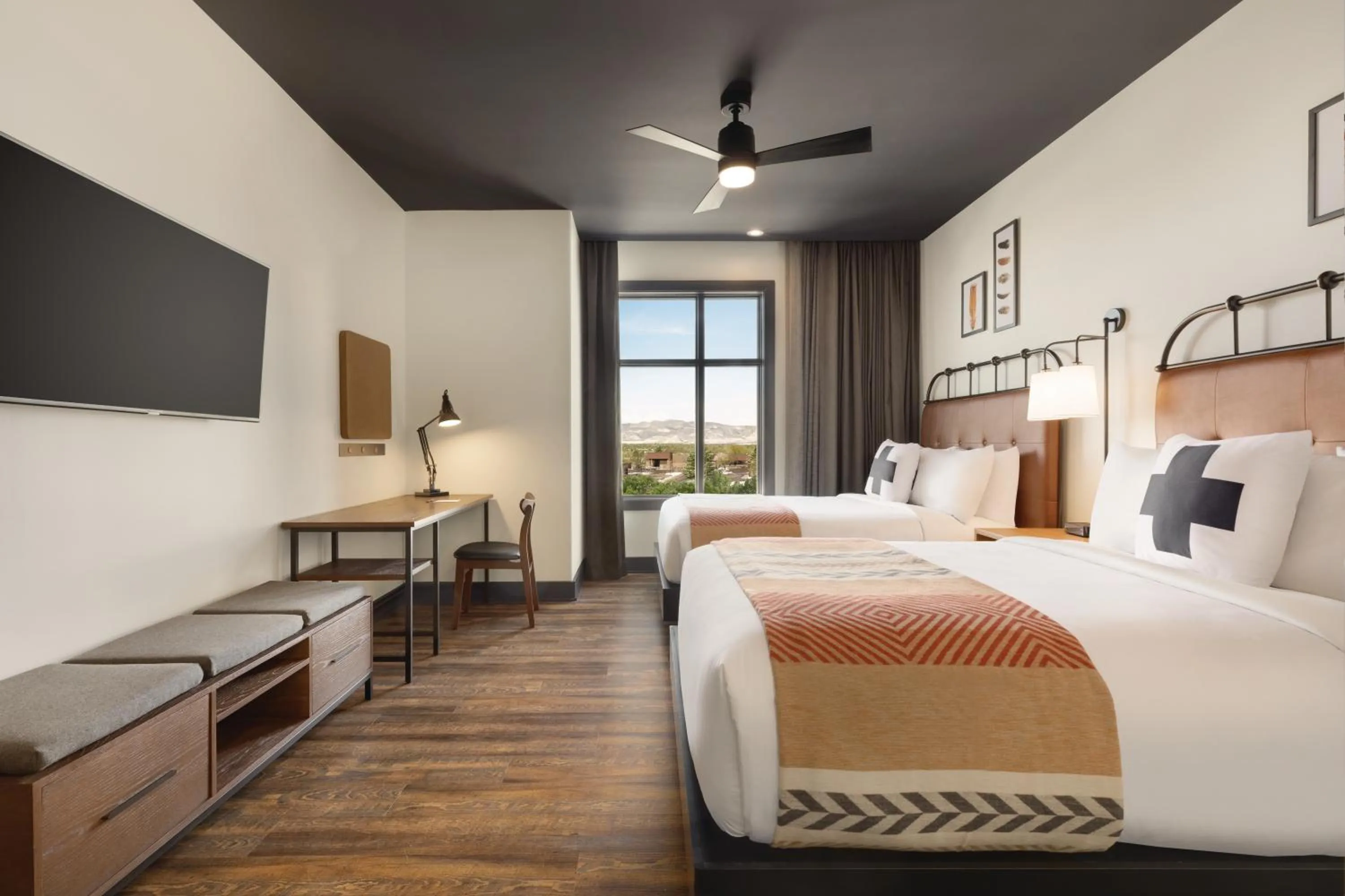 Bedroom, Bed in Origin Westminster a Wyndham Hotel