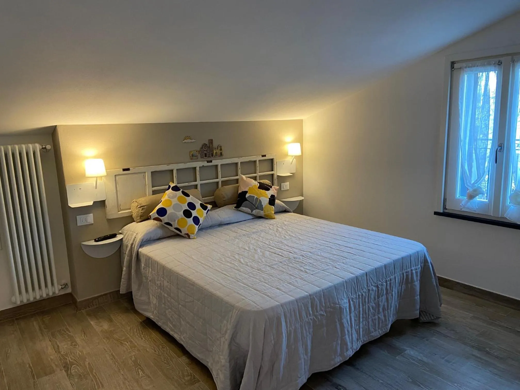 Bed in Hotel Il colle di Monterosso