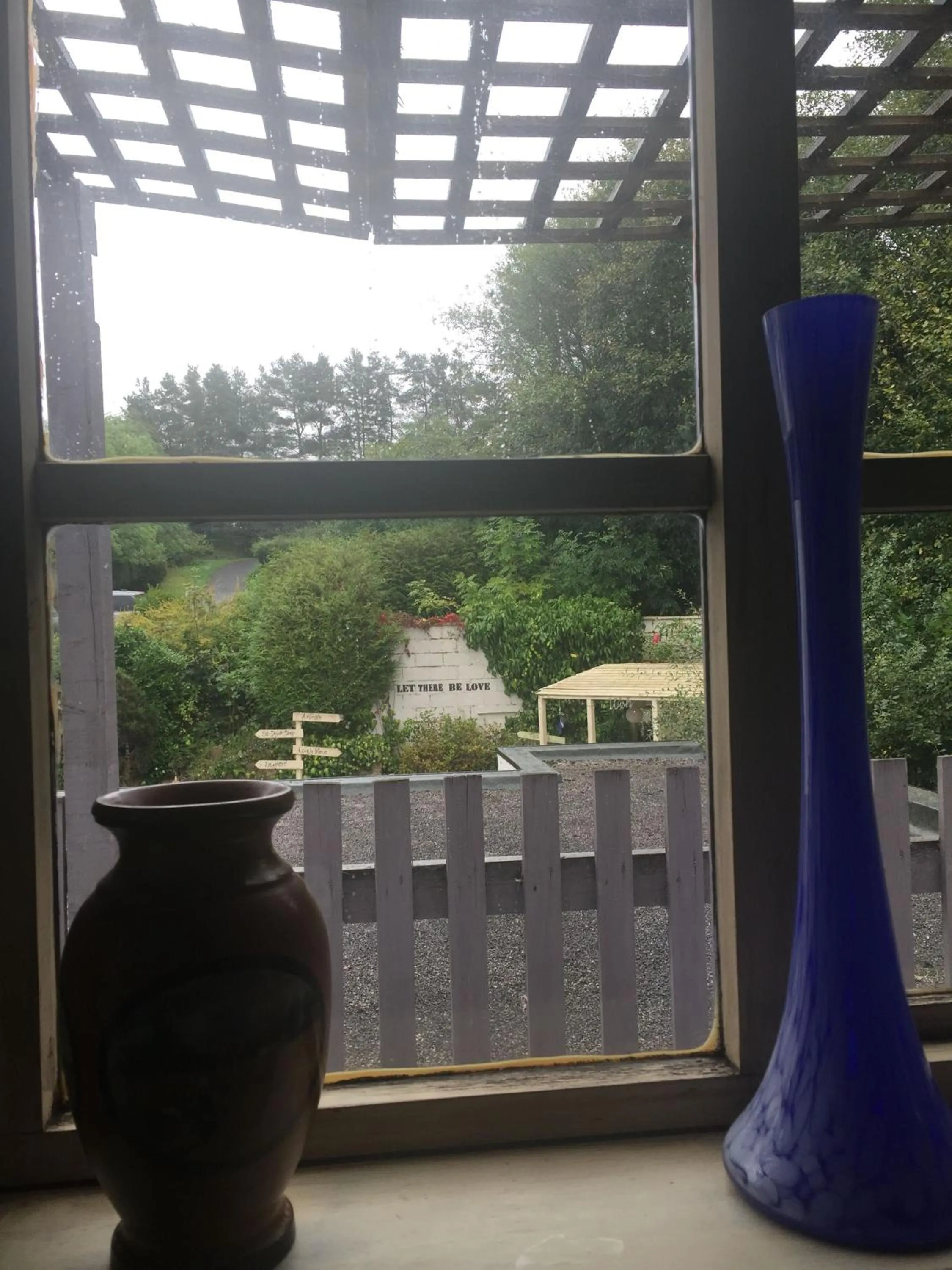 Garden view in Abel's Harp