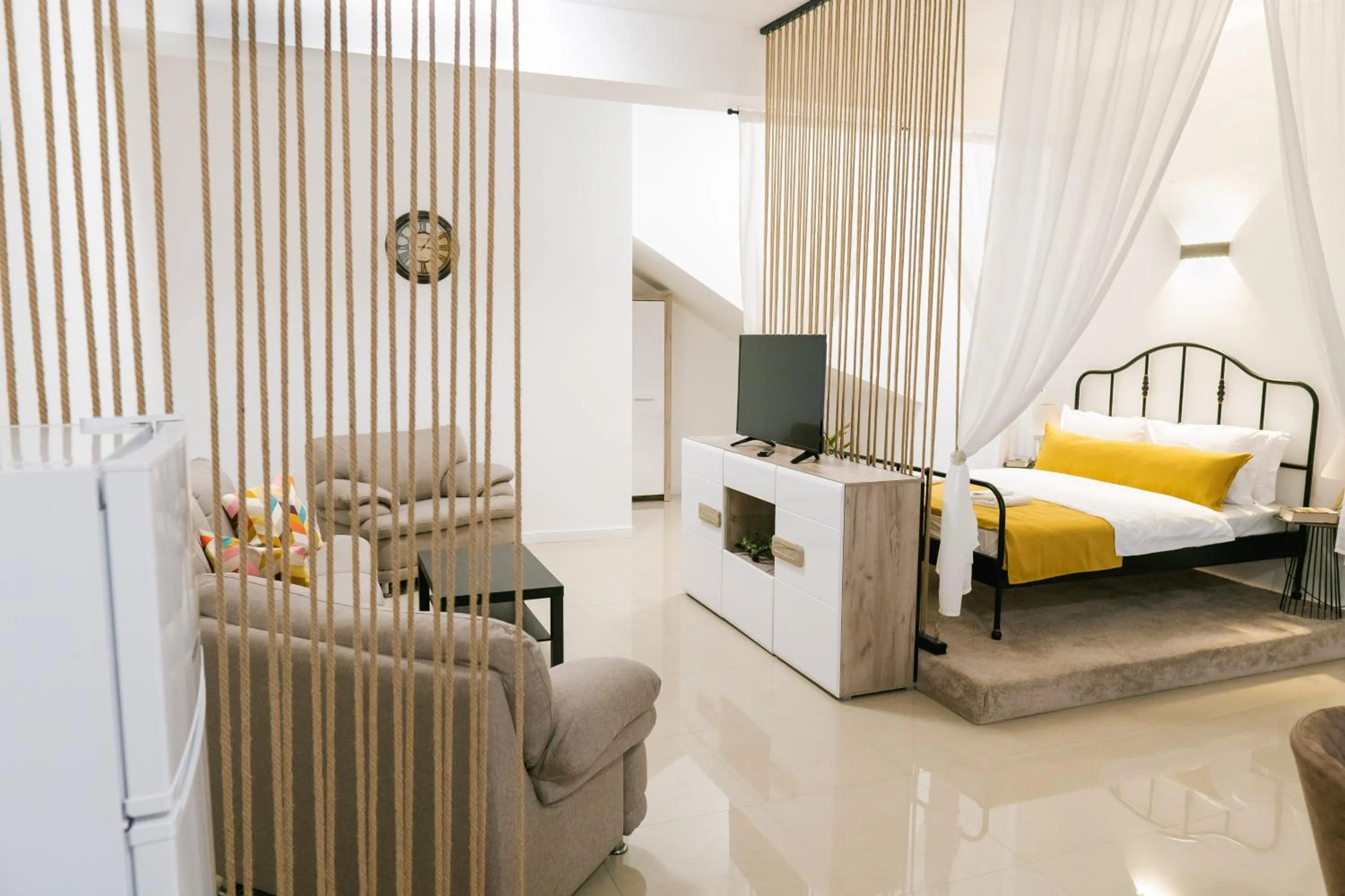 Photo of the whole room, Bed in Chic Studio