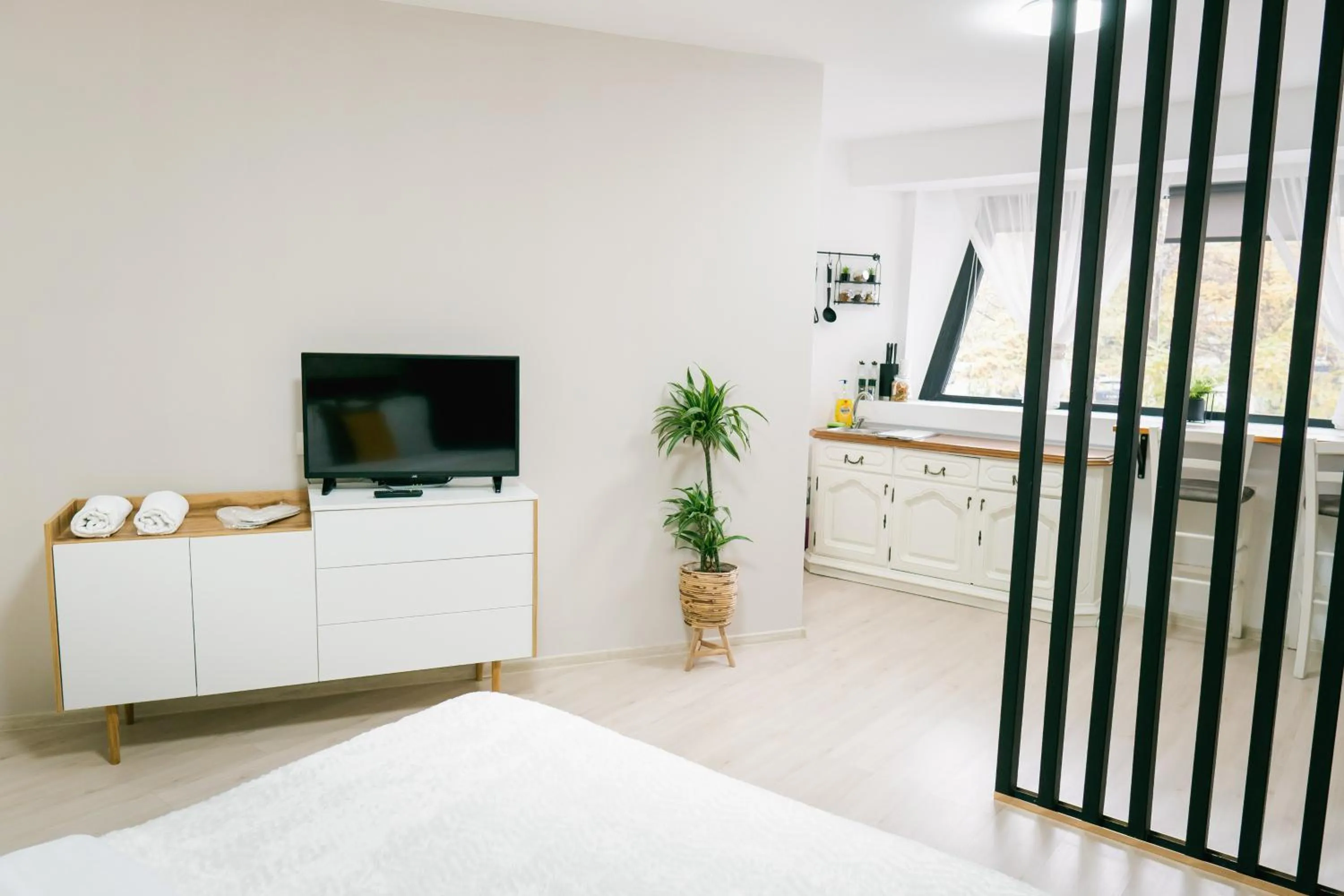 Seating area in Chic Studio