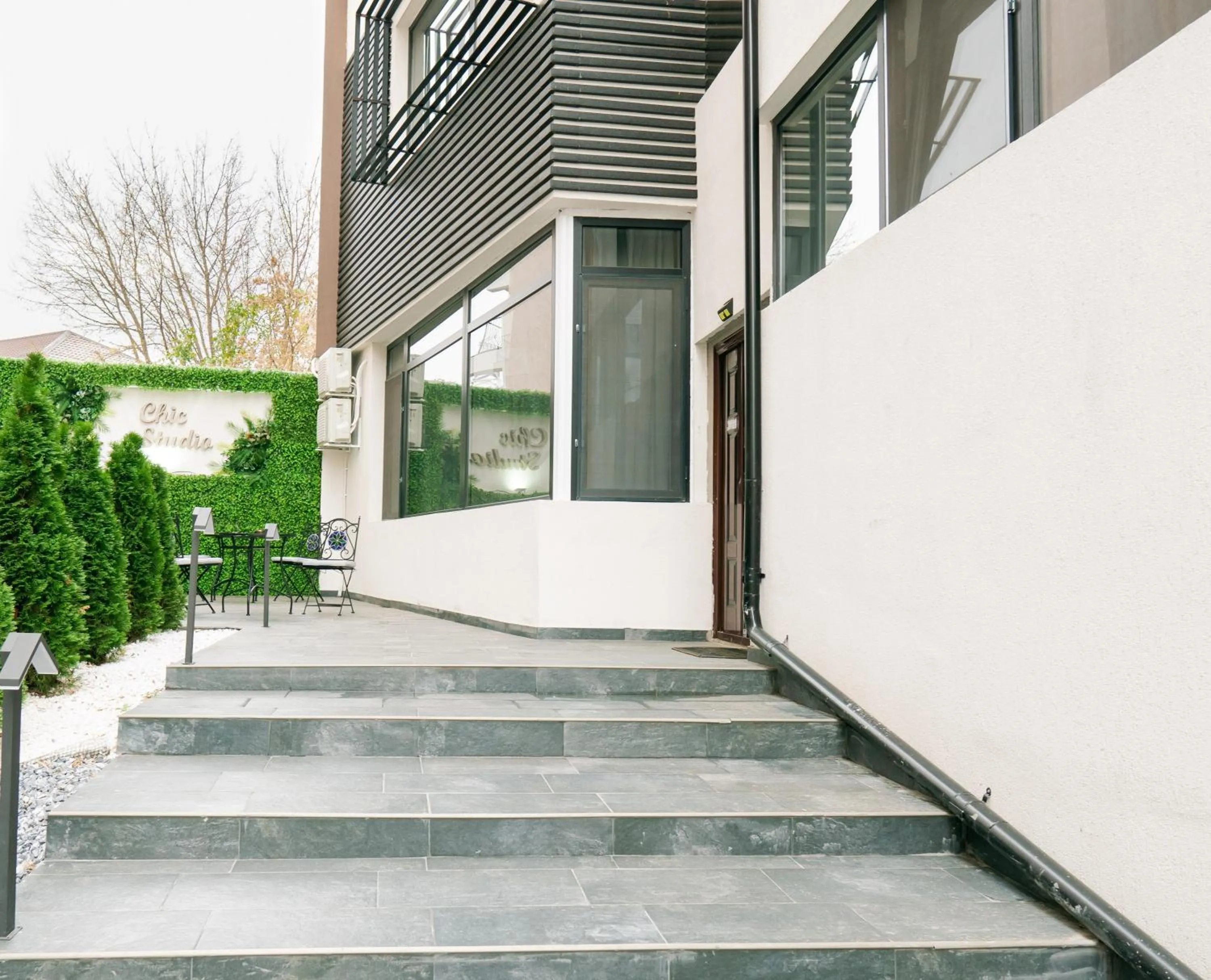 Property building in Chic Studio