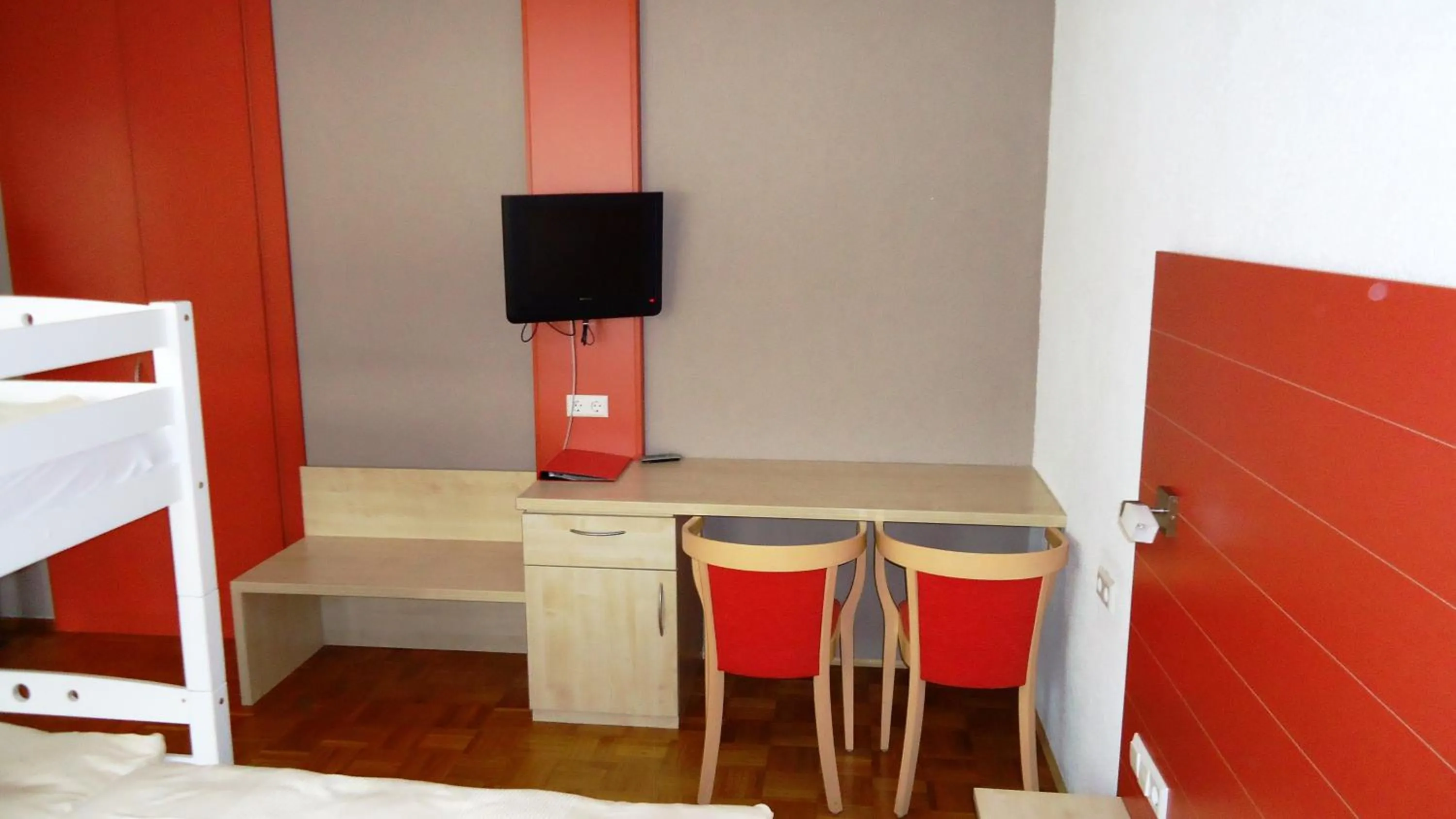 TV and multimedia in Hotel Krone