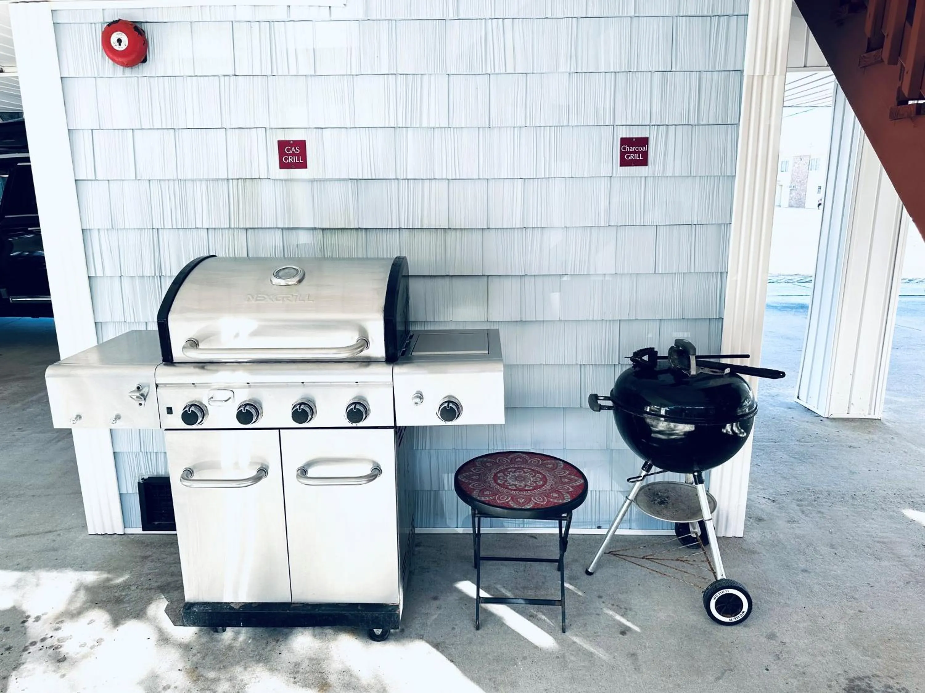 BBQ facilities in Ocean View Luxury Rental - Sleeps 16