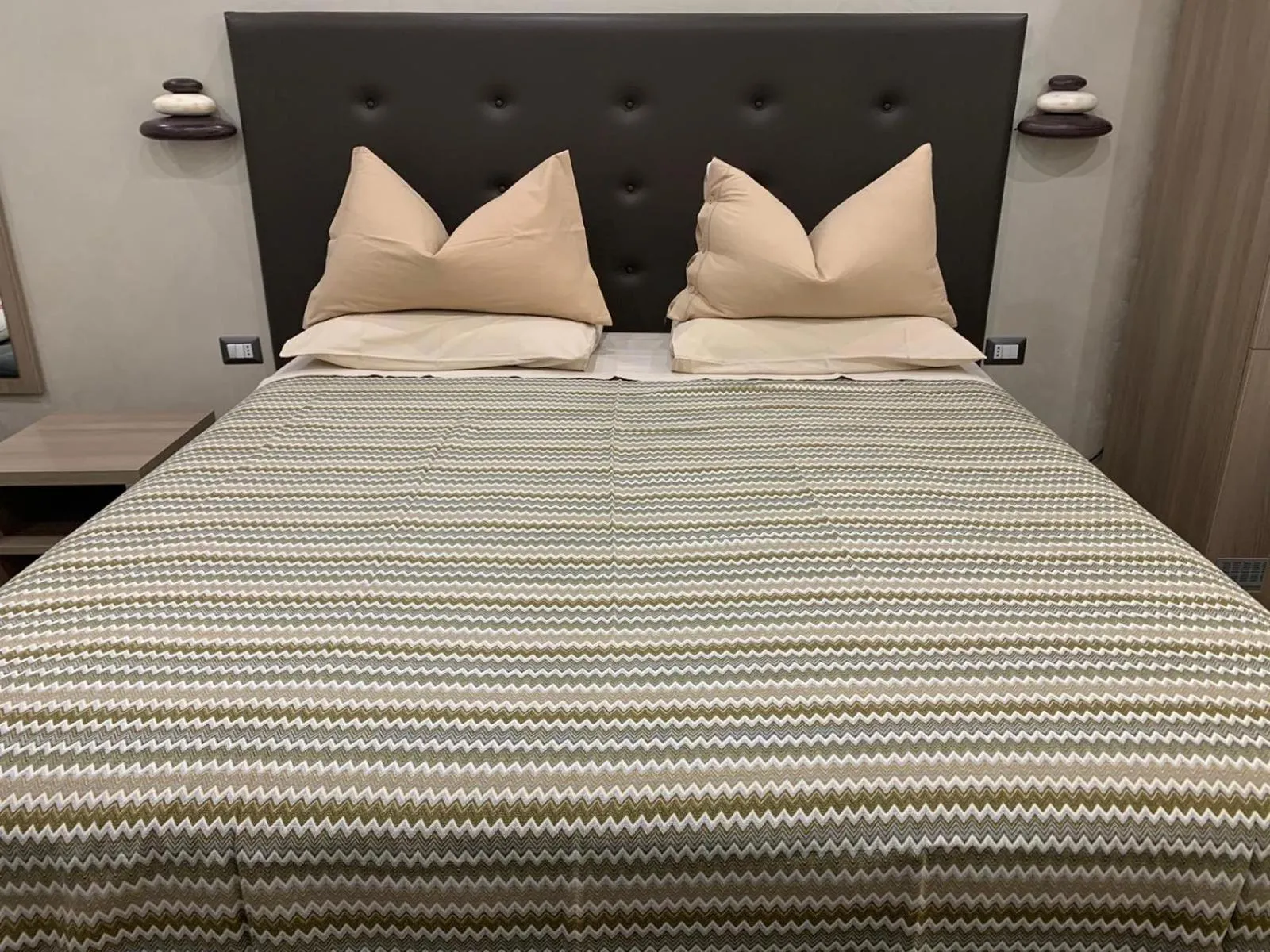 Bed in Domus Cinecittà