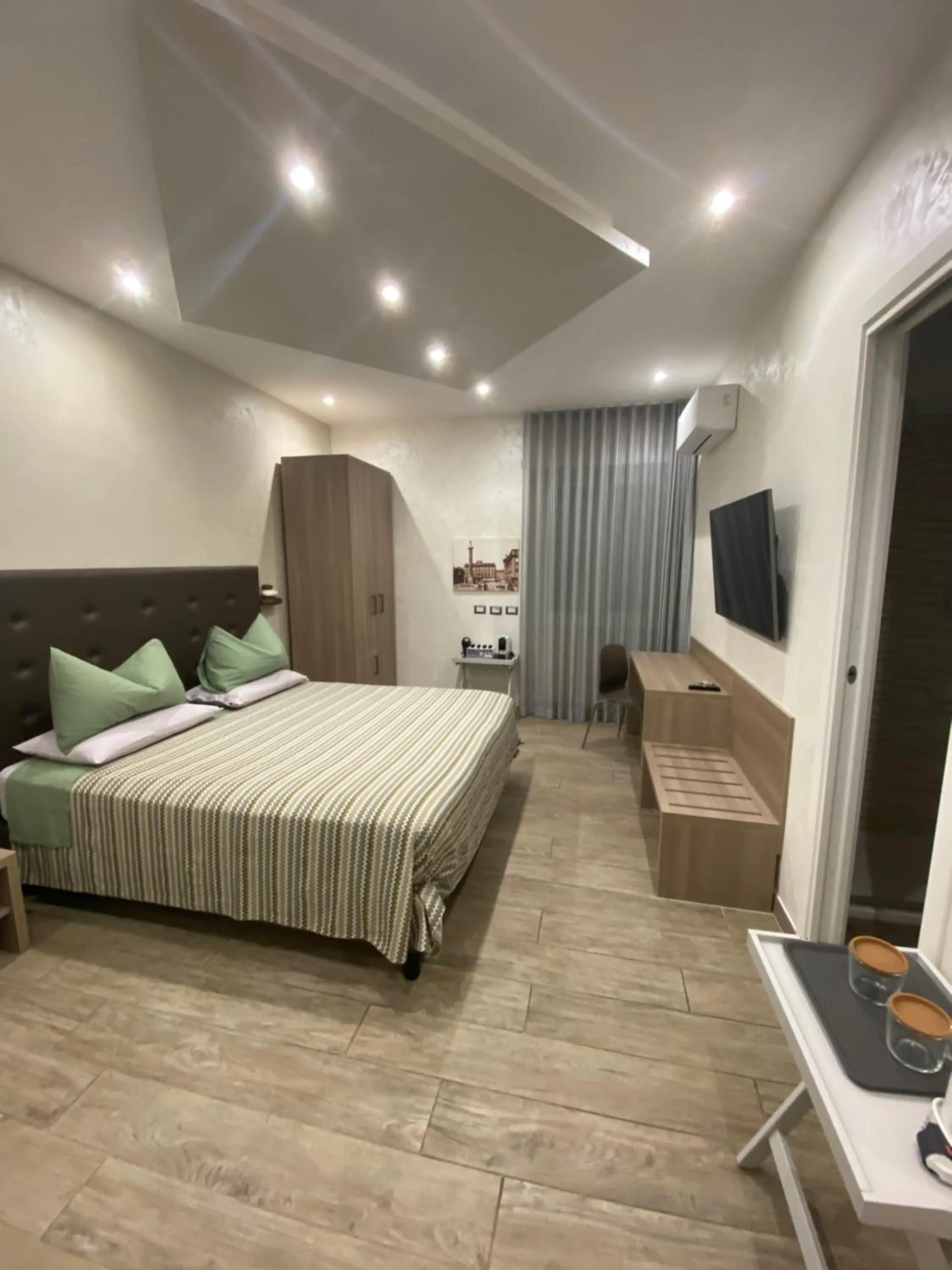 Bed in Domus Cinecittà