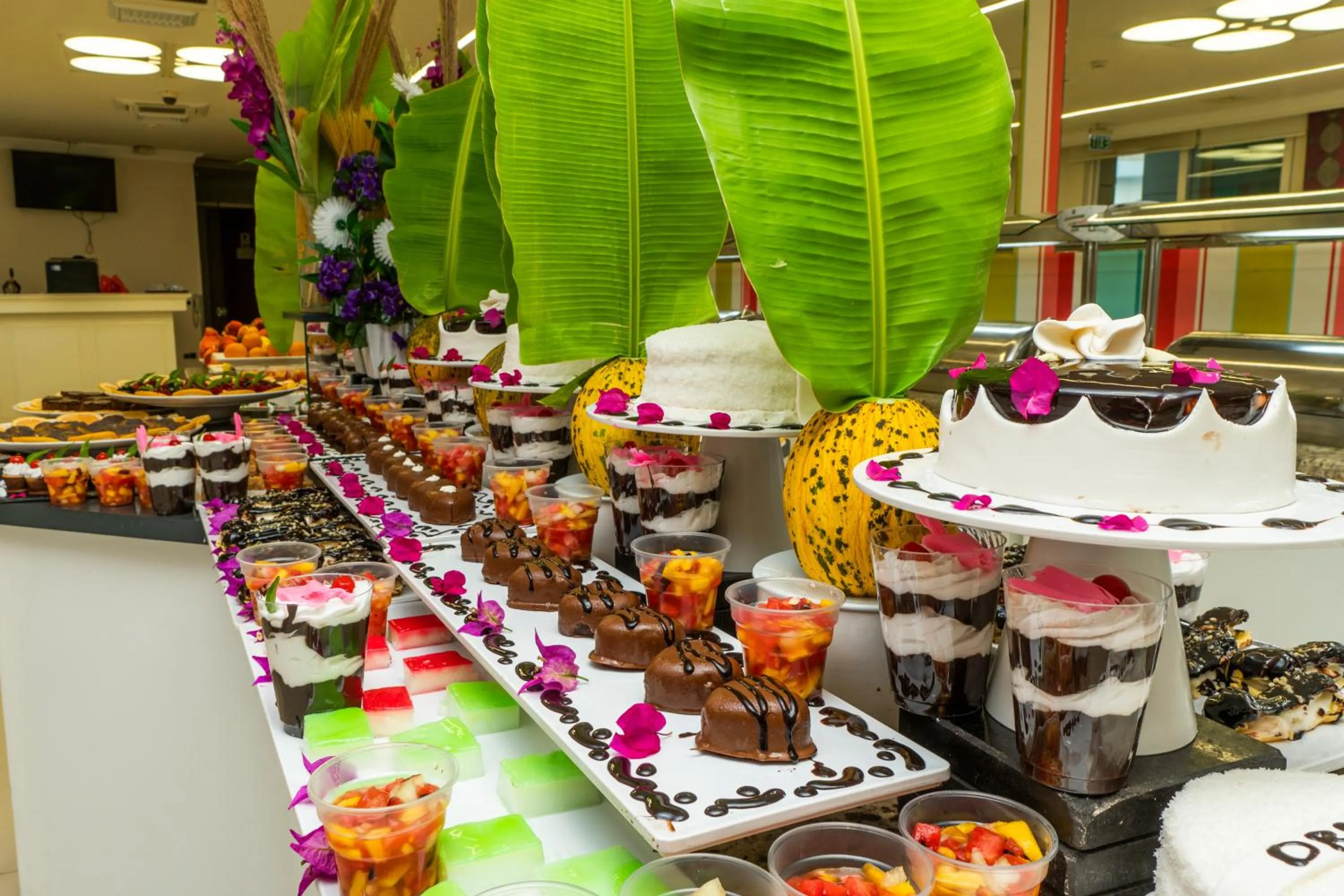 Restaurant/places to eat in Dragut Point South Hotel-All Inclusive