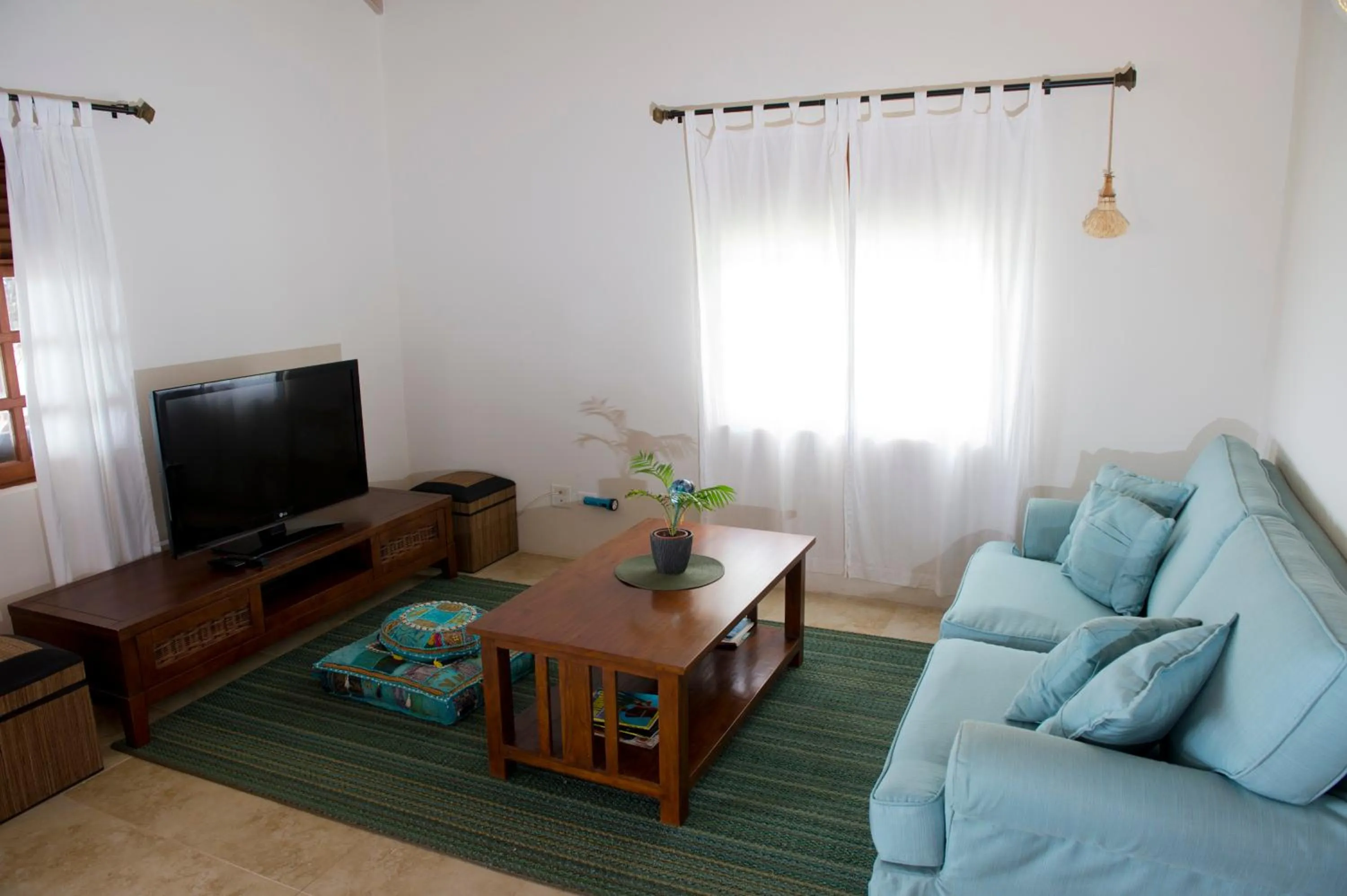 Seating area in Villa Touloulou