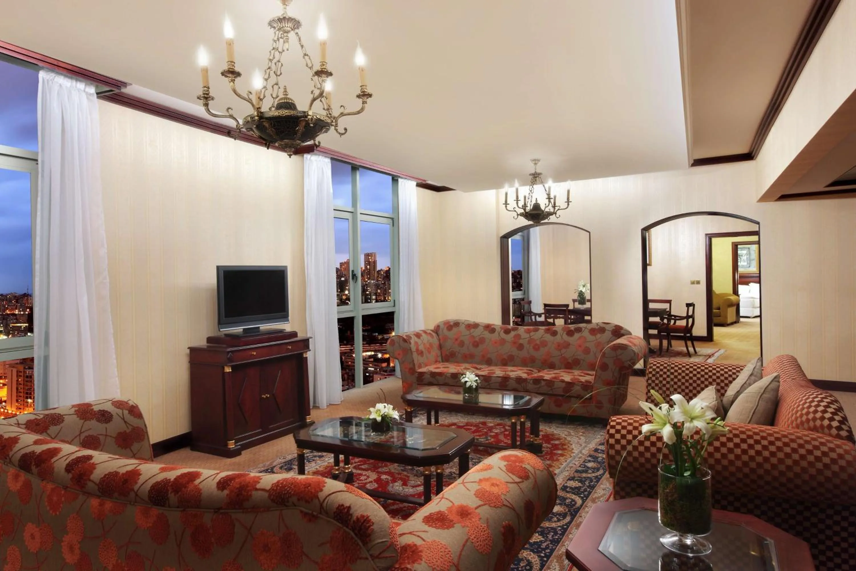 Living room in Habtoor Metropolitan Palace Hotel